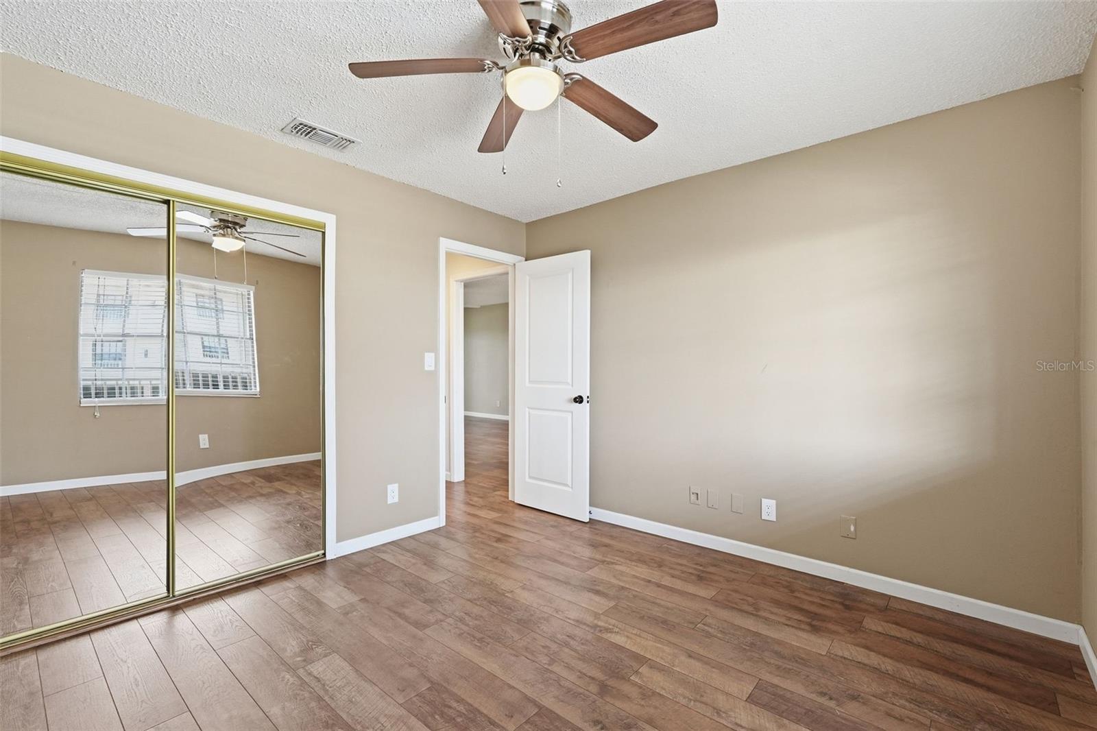 340 CAUSEWAY BLVD #107, DUNEDIN, FL, 34698