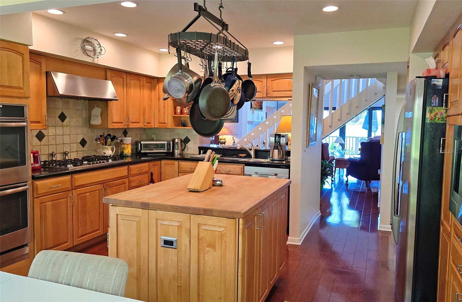1335 LANDINGS DR #9, SARASOTA, FL, 34231