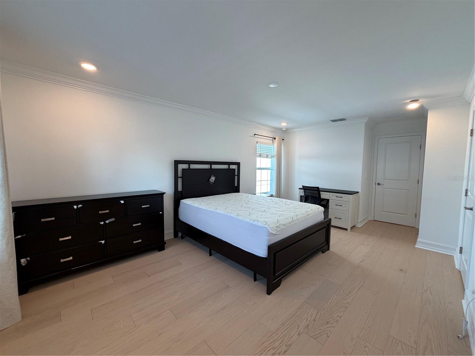 1523 W CHESTNUT ST, TAMPA, FL, 33607