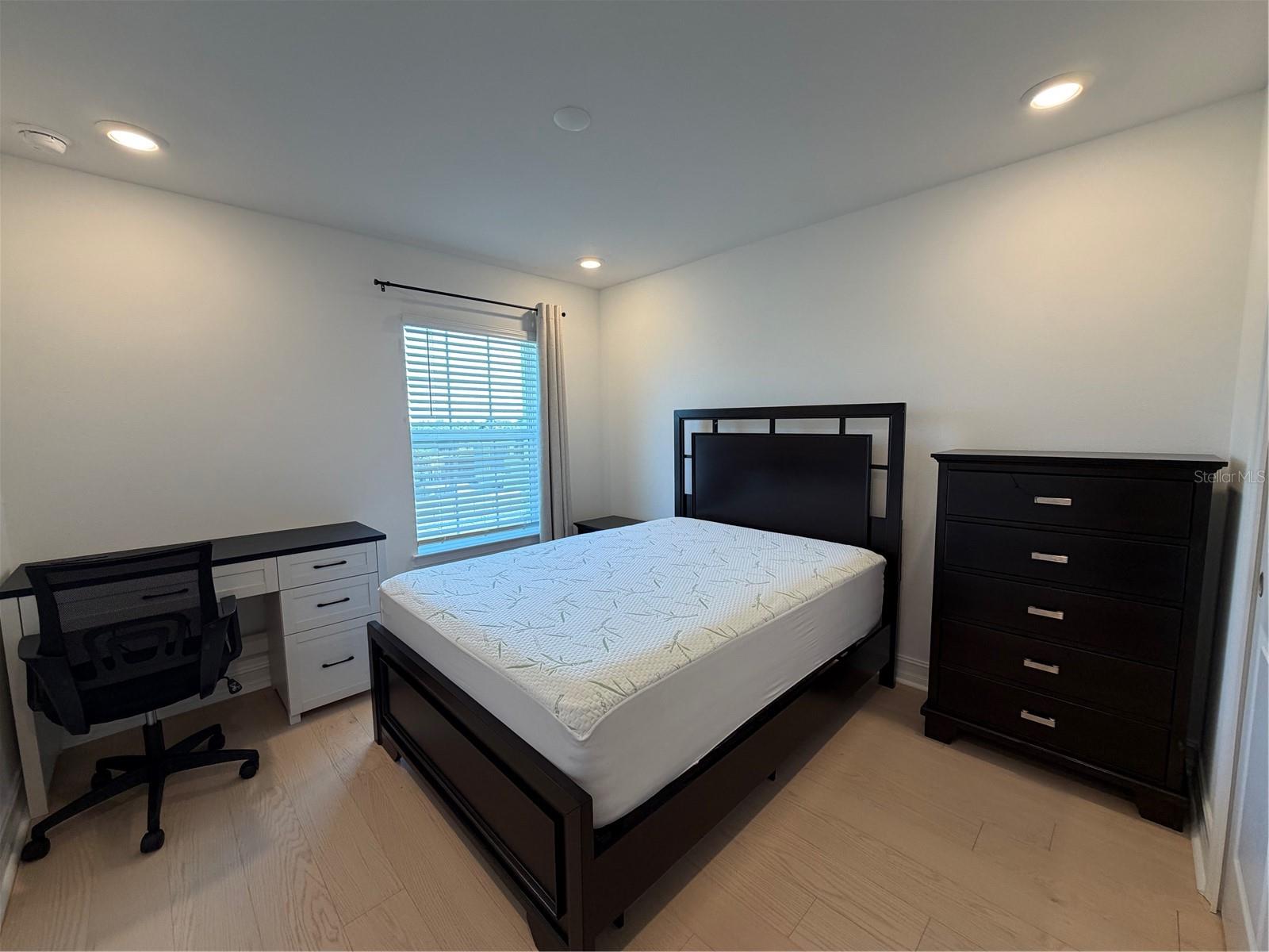 1523 W CHESTNUT ST, TAMPA, FL, 33607