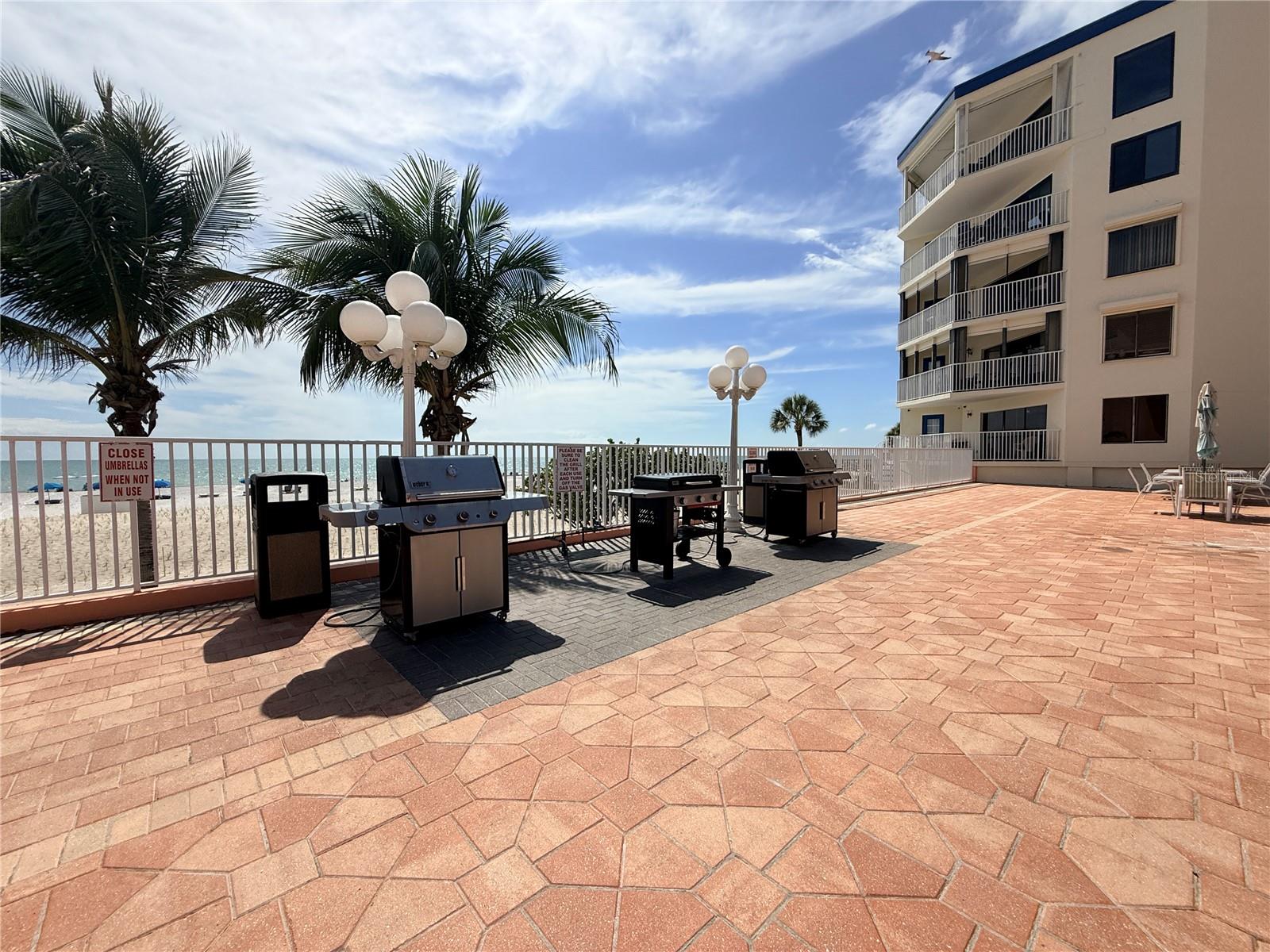 18400 GULF BLVD #2103, INDIAN SHORES, FL, 33785