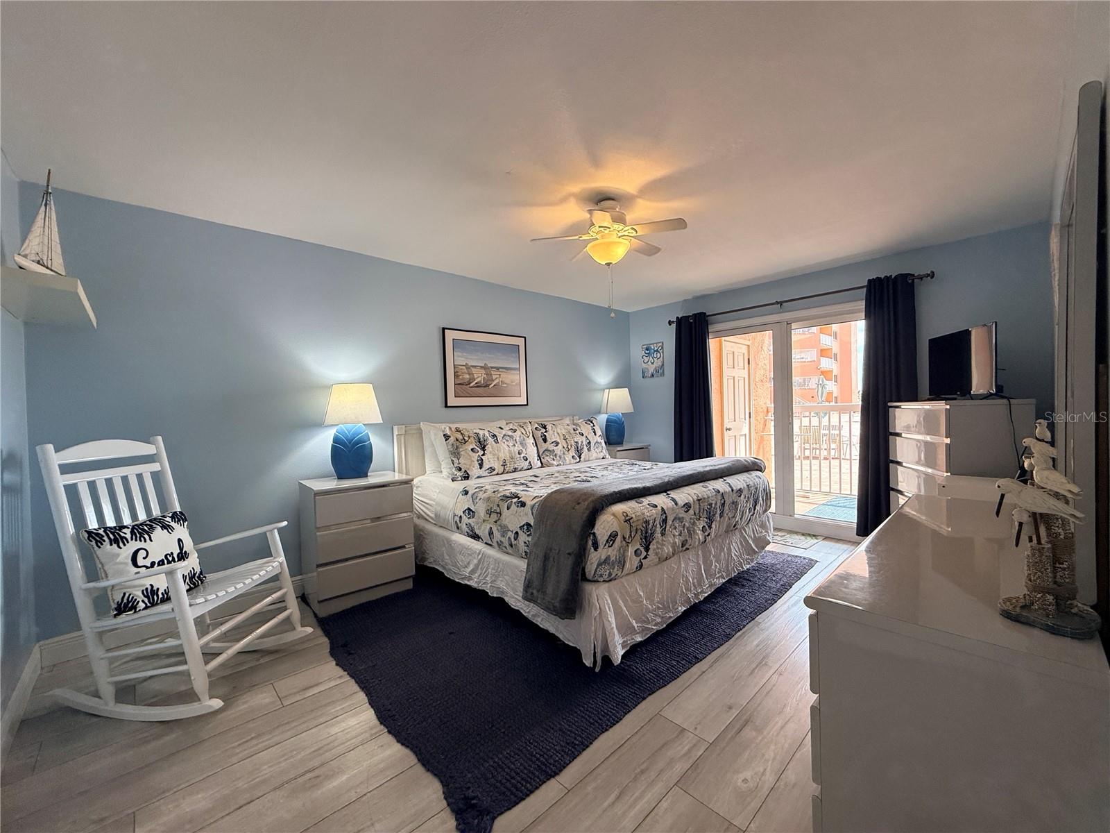 18400 GULF BLVD #2103, INDIAN SHORES, FL, 33785