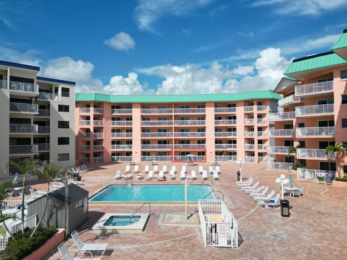18400 GULF BLVD #2103, INDIAN SHORES, FL, 33785