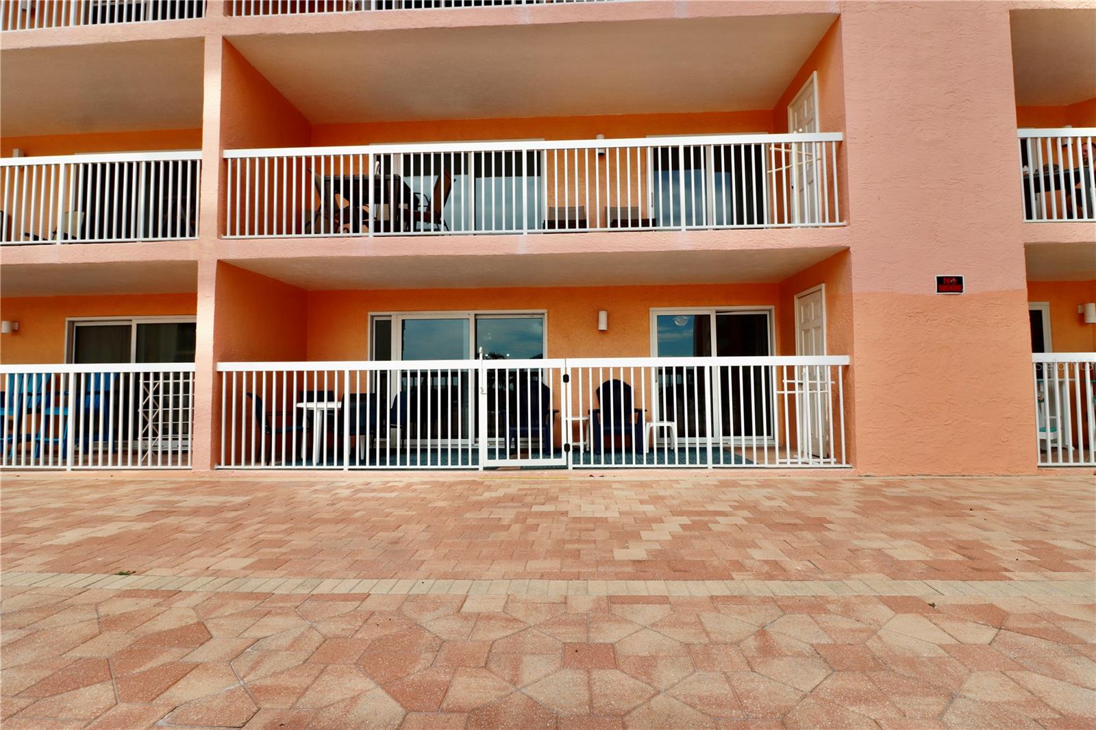 18400 GULF BLVD #2103, INDIAN SHORES, FL, 33785