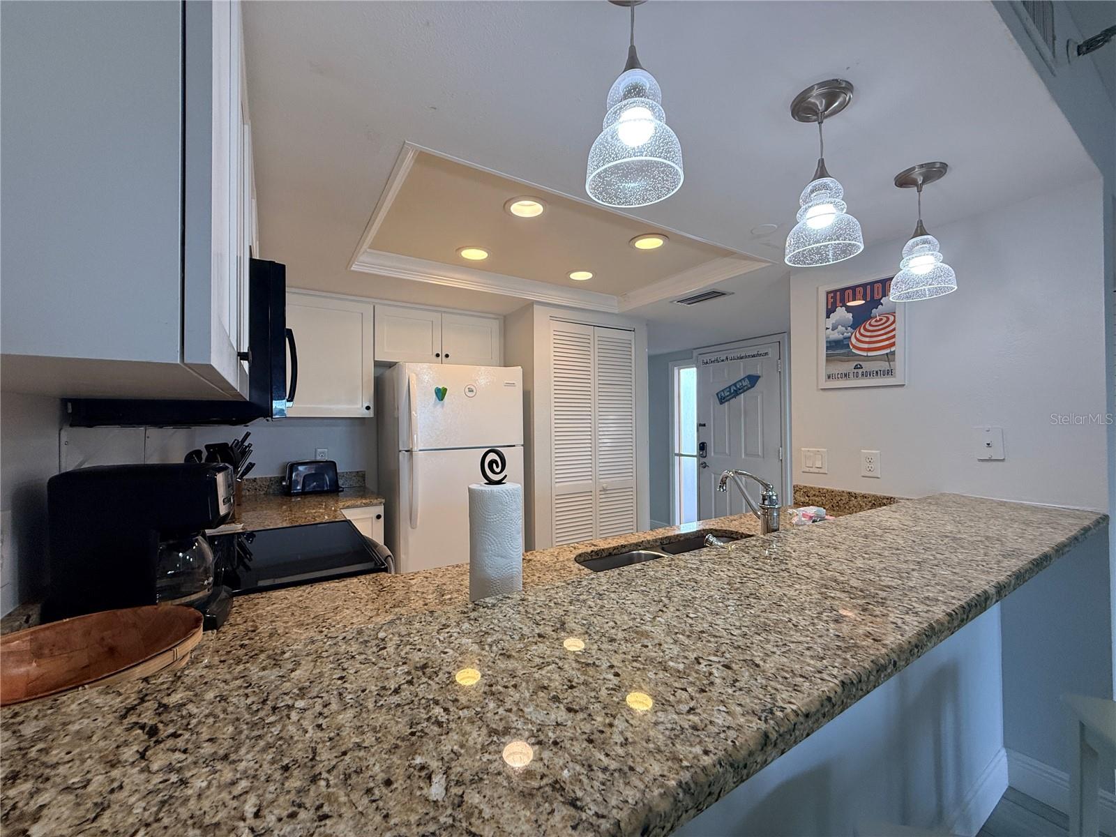 18400 GULF BLVD #2103, INDIAN SHORES, FL, 33785