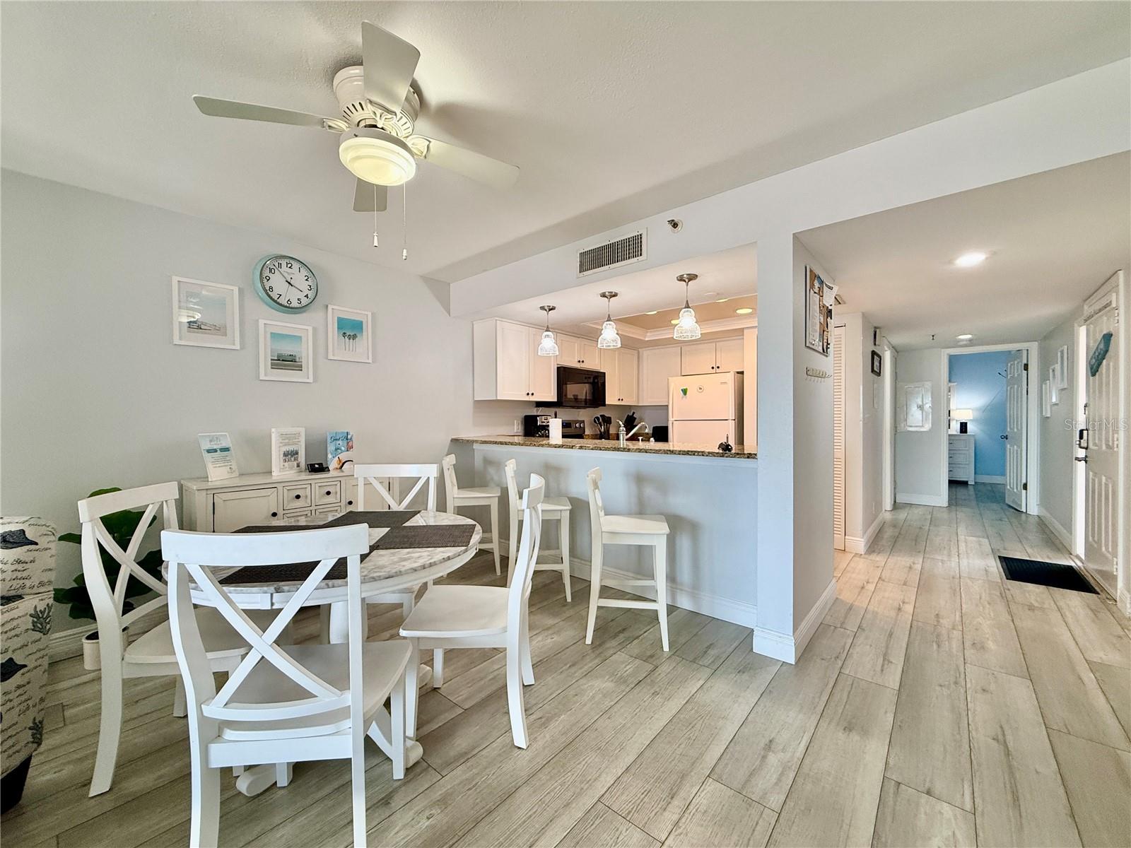 18400 GULF BLVD #2103, INDIAN SHORES, FL, 33785