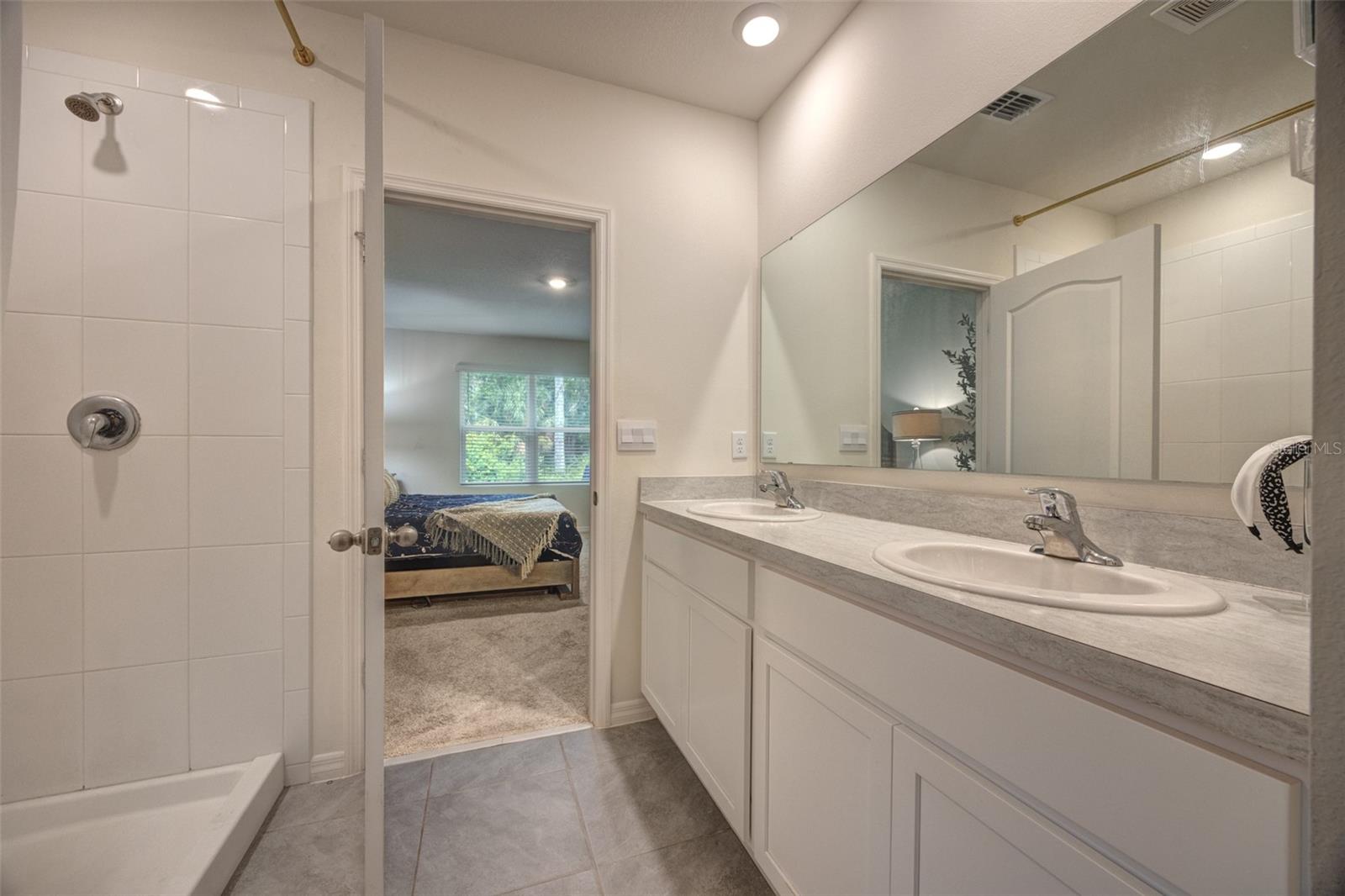 372 PELHAM PARK DR, DELAND, FL, 32720