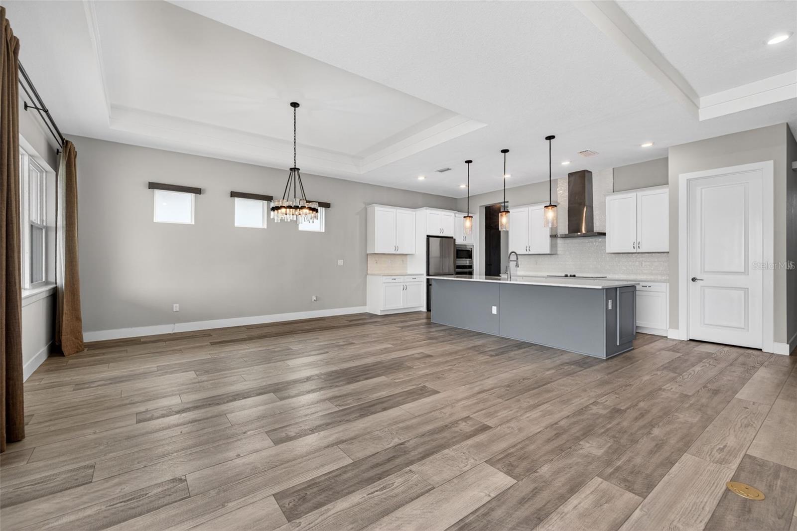 8346 IVY STARK BLVD, WESLEY CHAPEL, FL, 33545