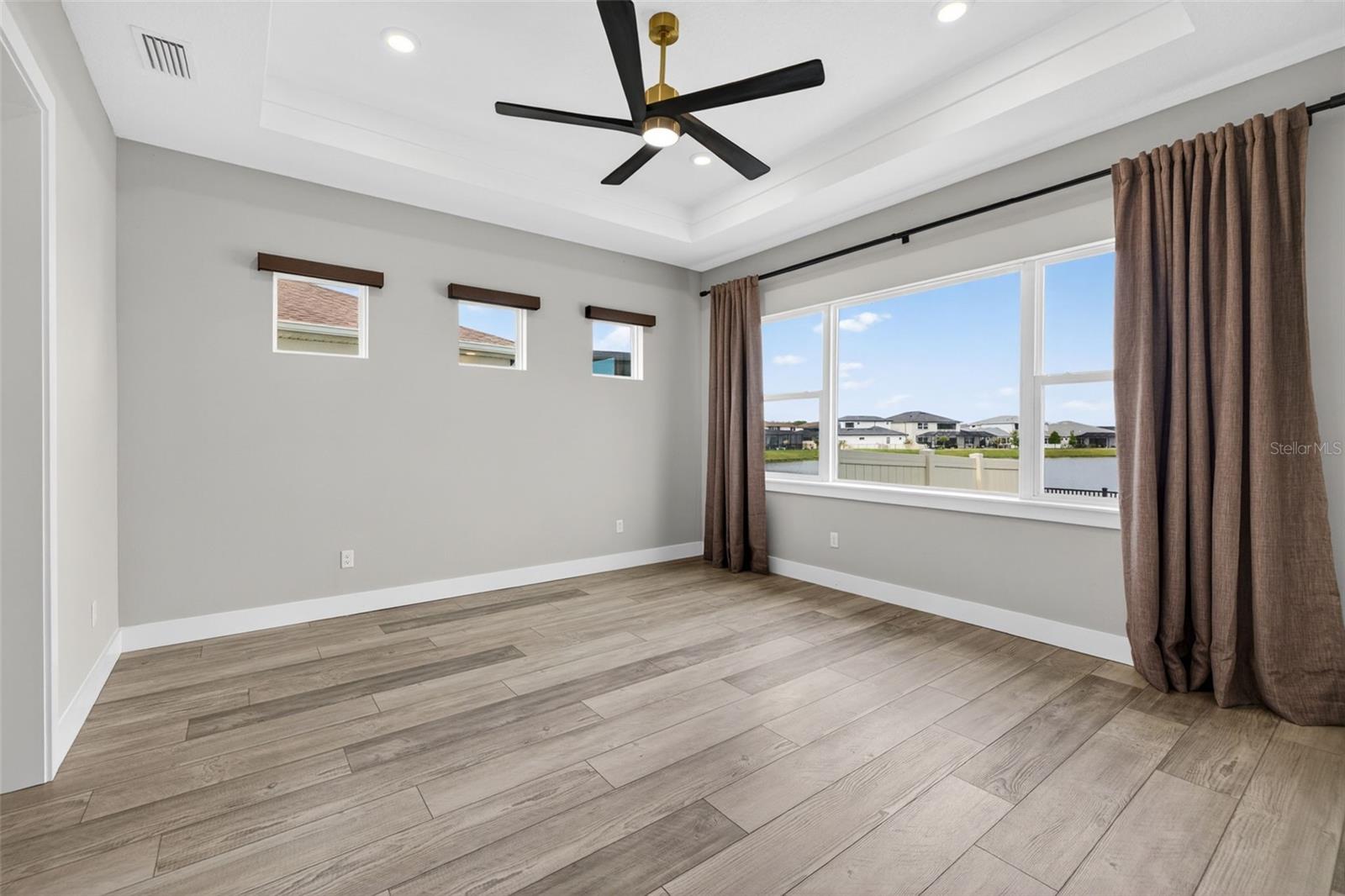 8346 IVY STARK BLVD, WESLEY CHAPEL, FL, 33545