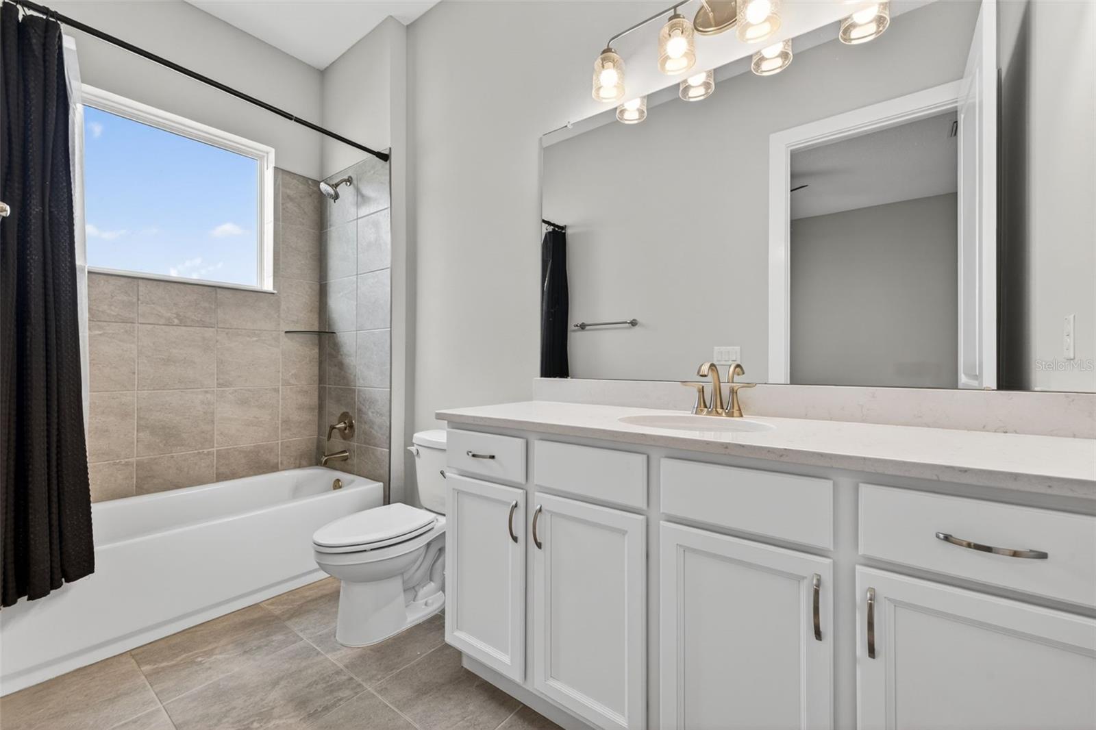 8346 IVY STARK BLVD, WESLEY CHAPEL, FL, 33545