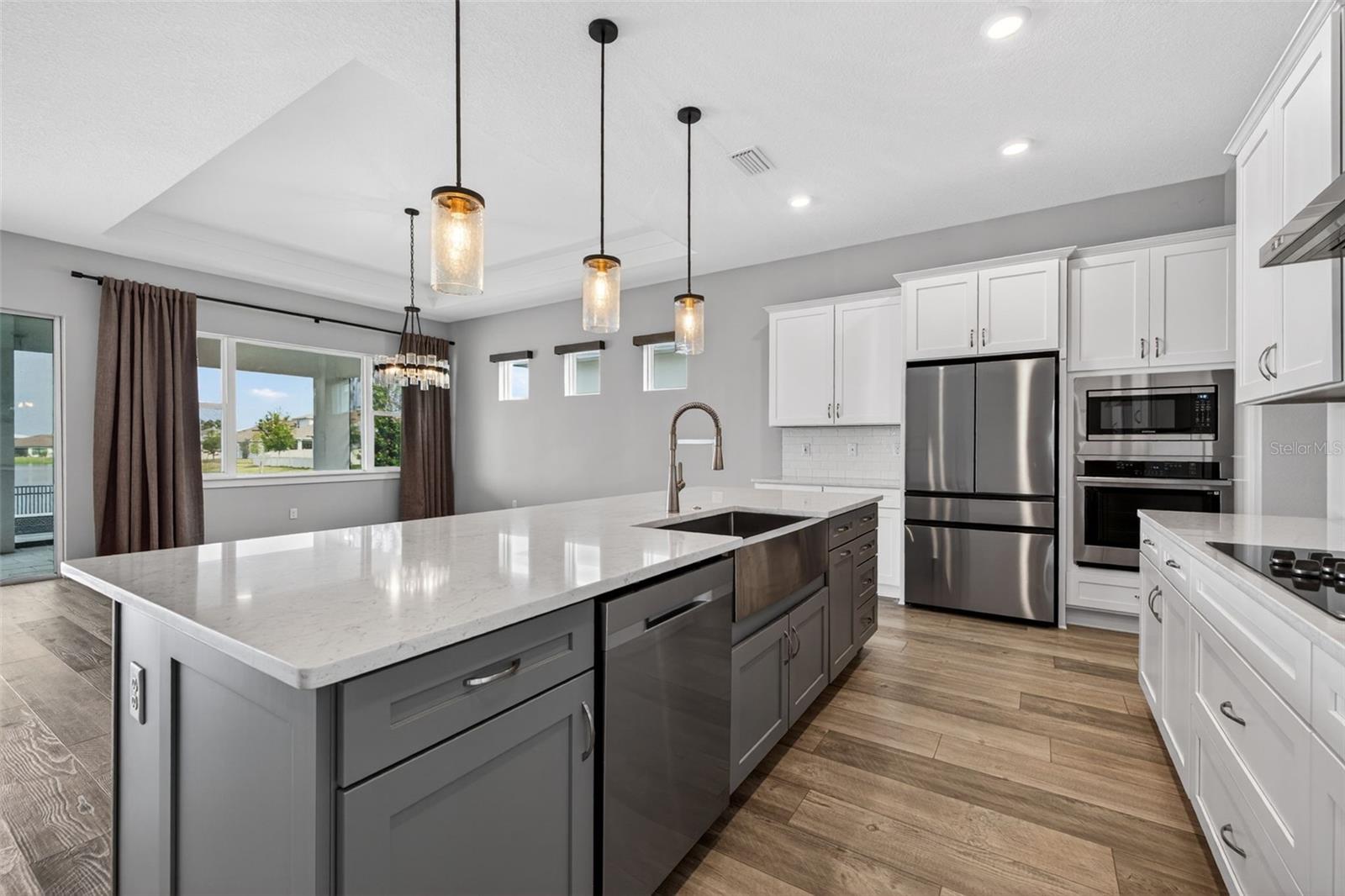 8346 IVY STARK BLVD, WESLEY CHAPEL, FL, 33545