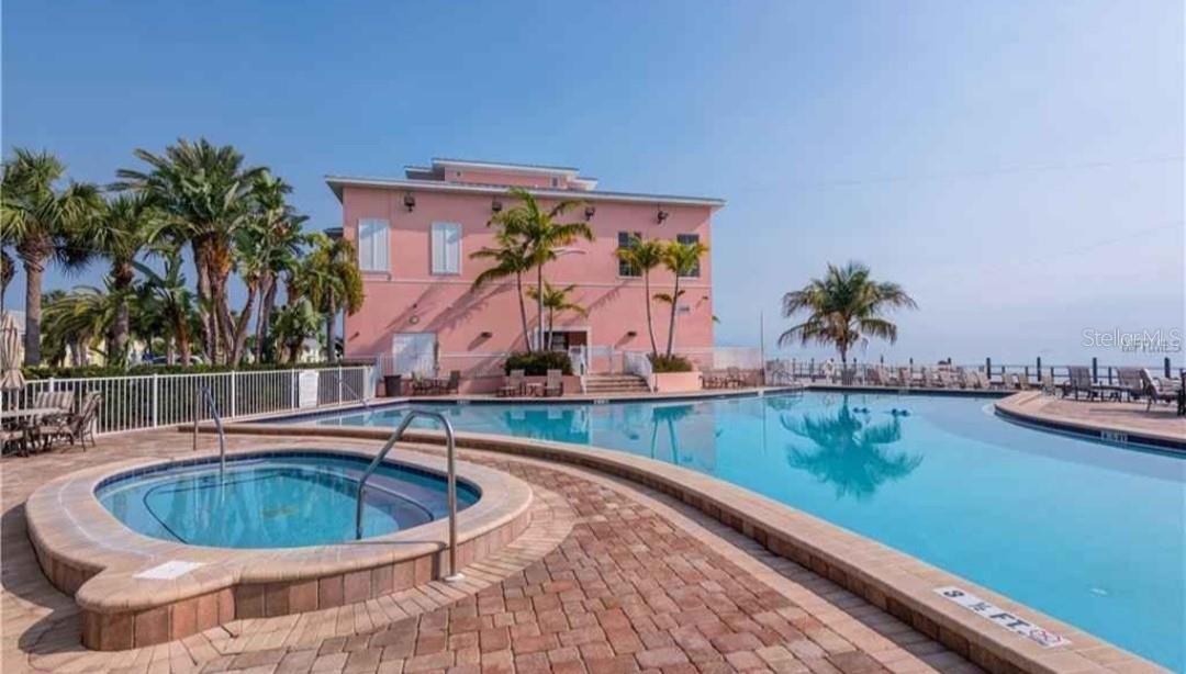 3747 POMPANO DR SE, ST PETERSBURG, FL, 33705