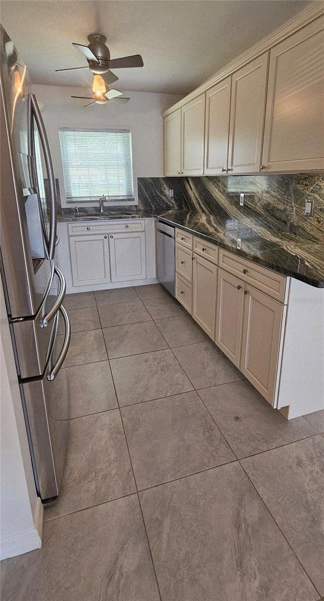 3747 POMPANO DR SE, ST PETERSBURG, FL, 33705