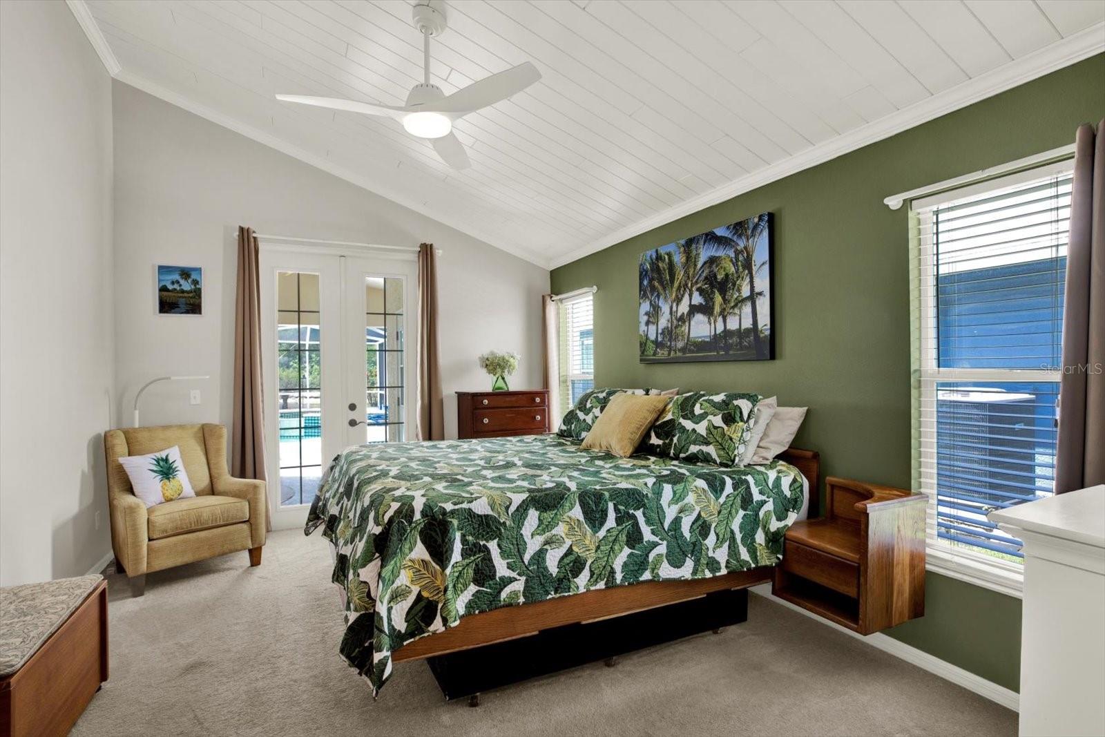 9042 BRELAND DR, TAMPA, FL, 33626
