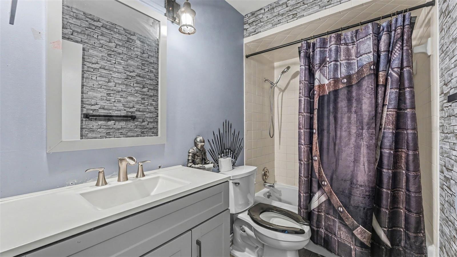 4605 VALLEY VIEW DR E, LAKELAND, FL, 33813