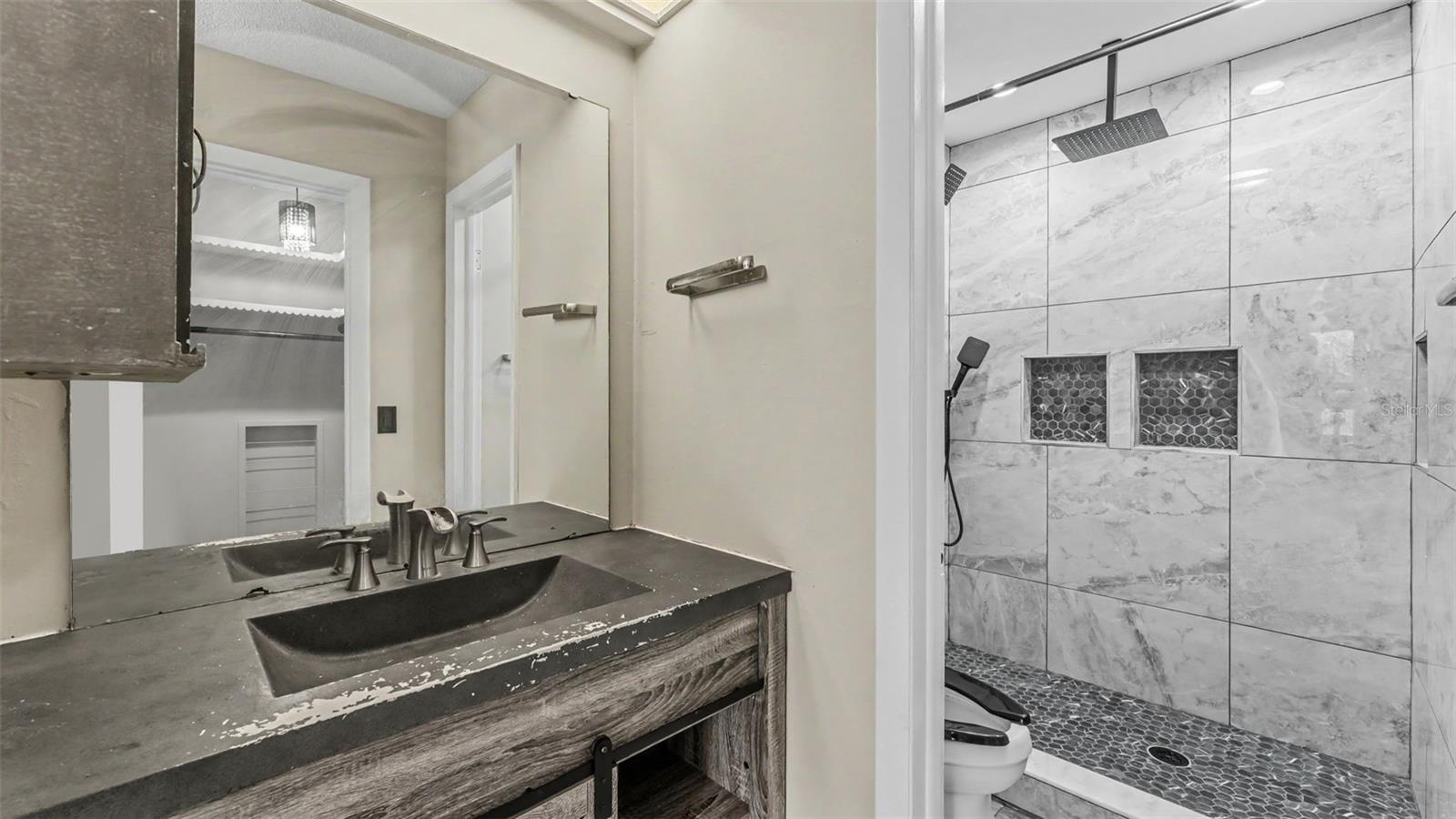 4605 VALLEY VIEW DR E, LAKELAND, FL, 33813