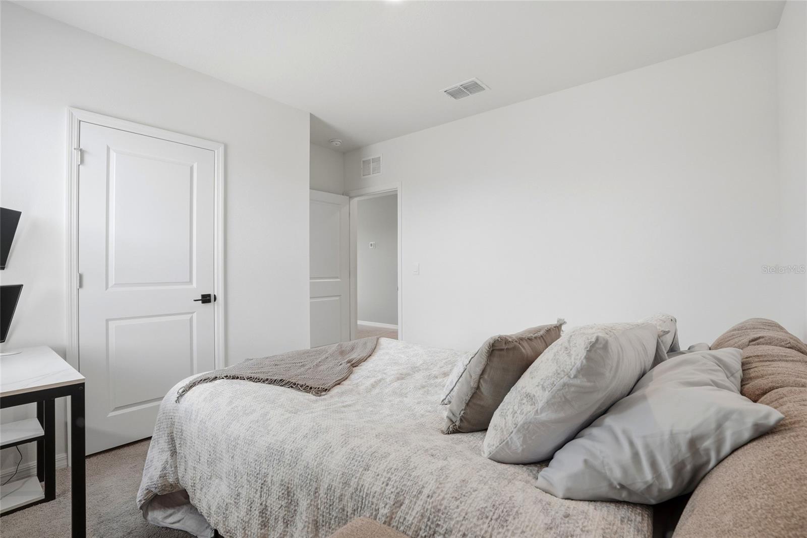 5674 CHORLEYWOOD LN, WESLEY CHAPEL, FL, 33545