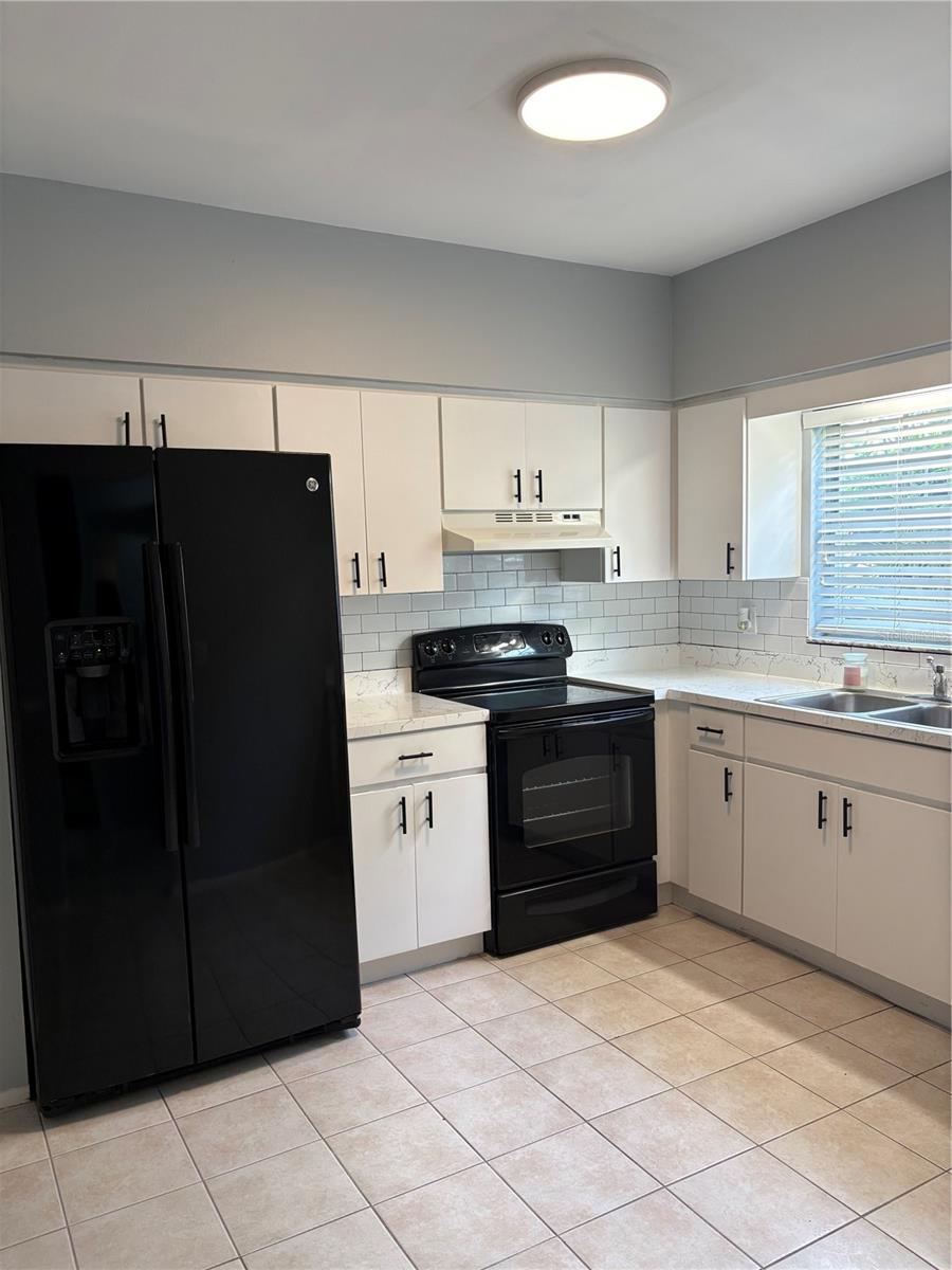 11717 WESSON CIR E, TAMPA, FL, 33618