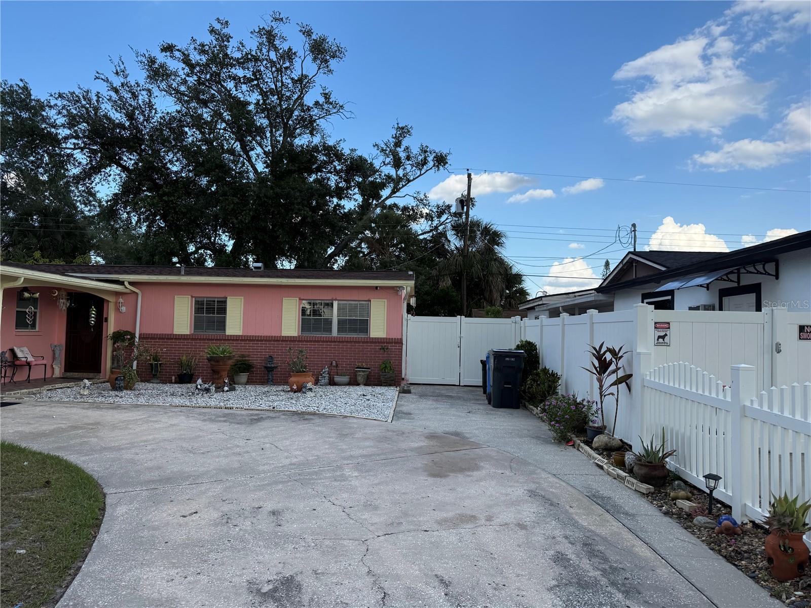 6019 ROSEWOOD DR, TAMPA, FL, 33615