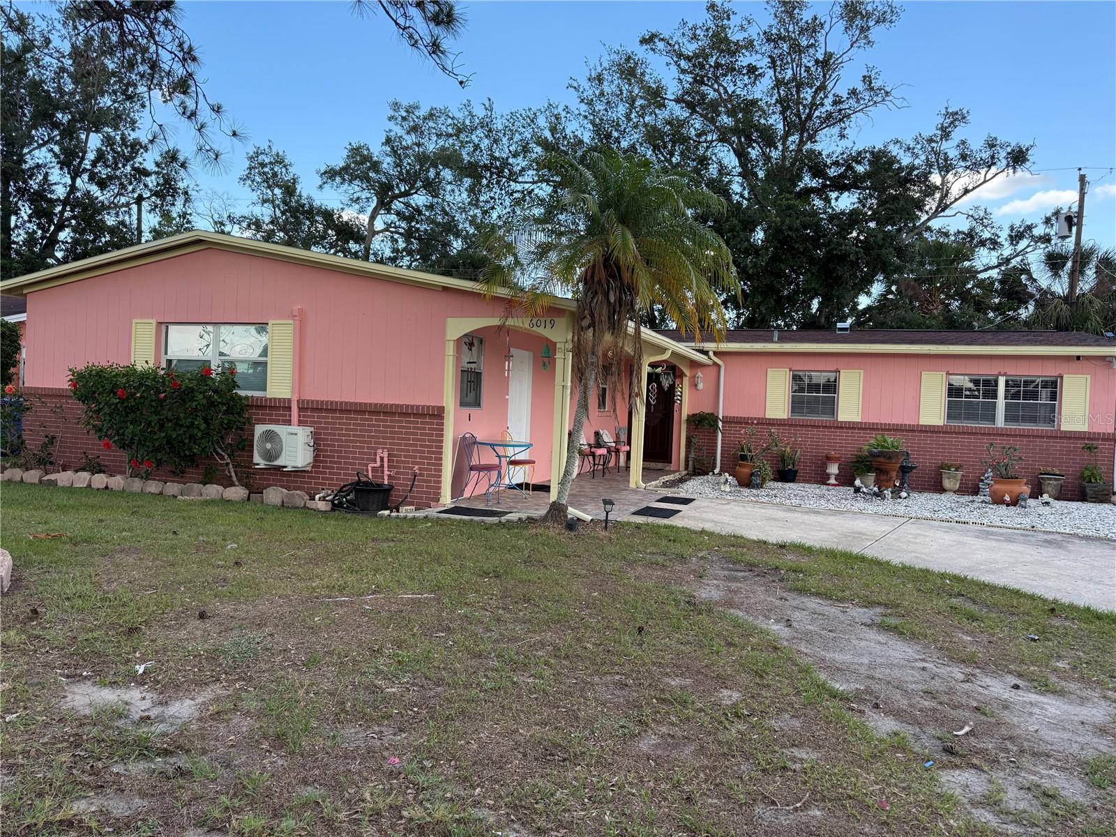 6019 ROSEWOOD DR, TAMPA, FL, 33615