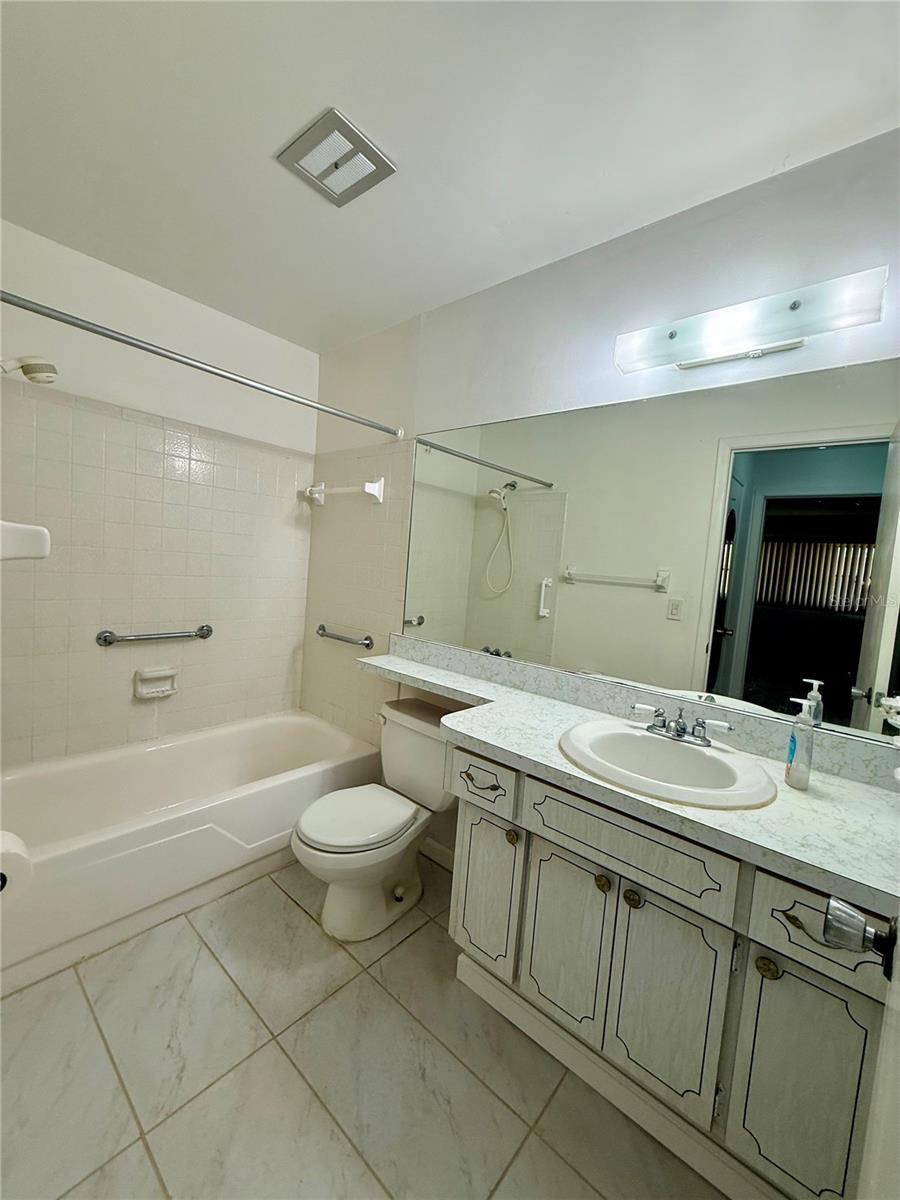 6775 ARMAND PL N #4, PINELLAS PARK, FL, 33781
