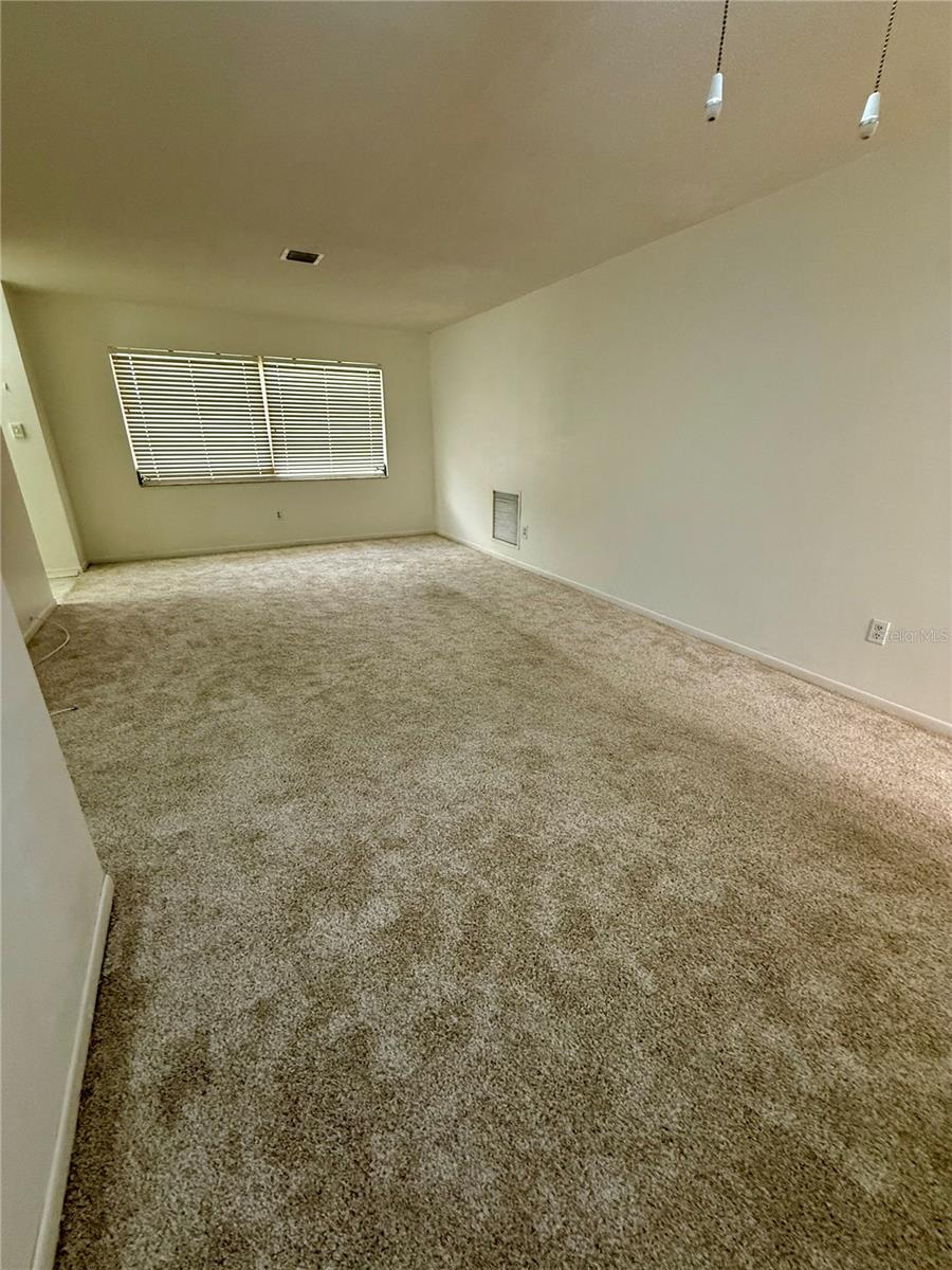 6775 ARMAND PL N #4, PINELLAS PARK, FL, 33781