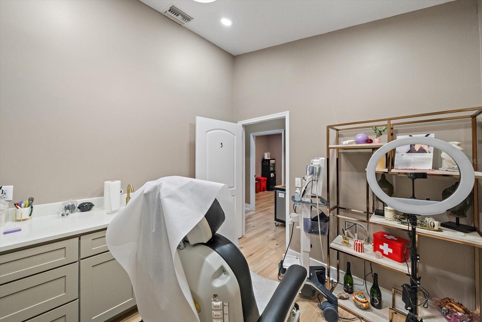 2500 SUNSET POINT RD, CLEARWATER, FL, 33765