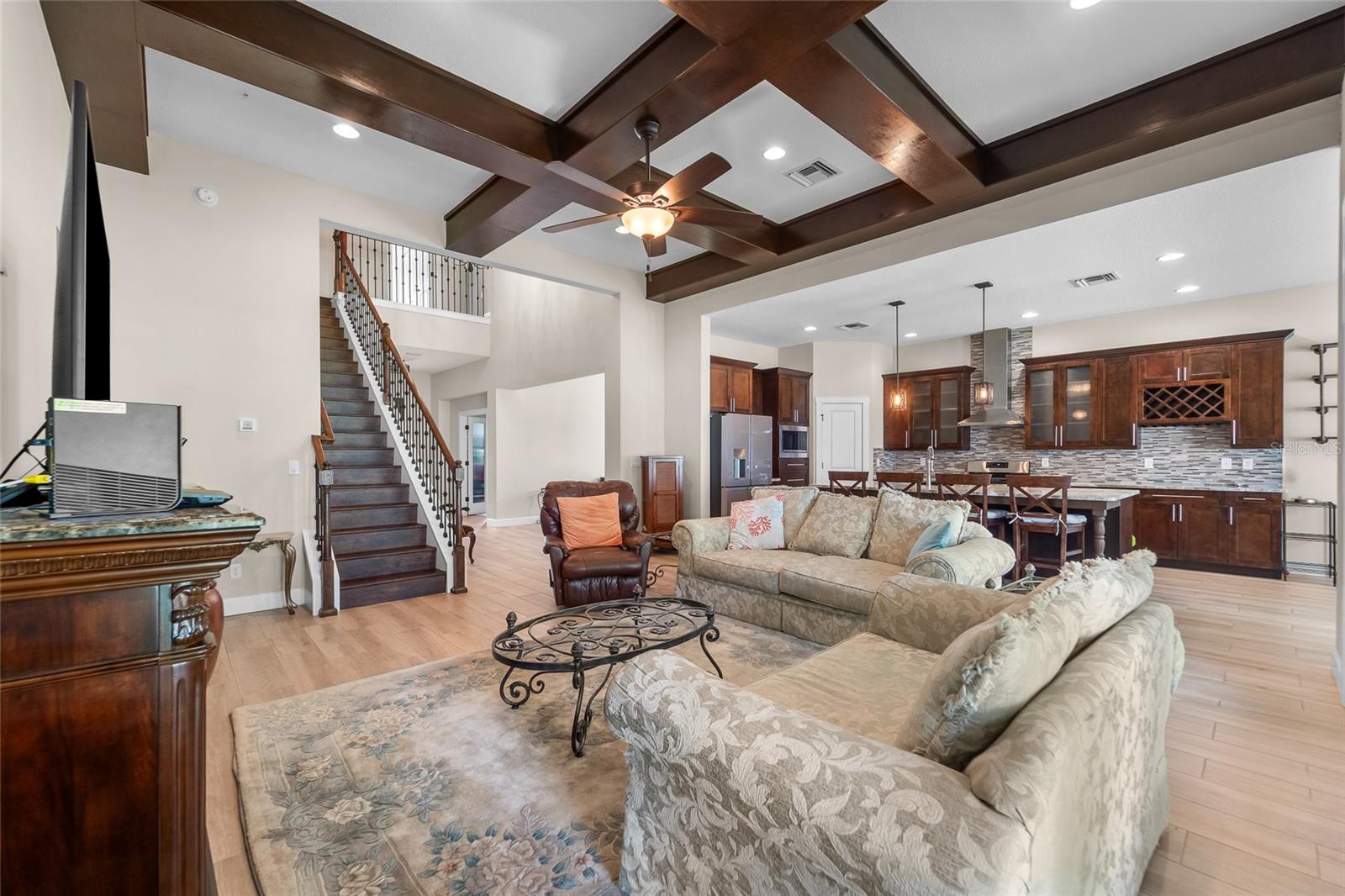 315 S GLEN ARVEN AVE, TAMPA, FL, 33617