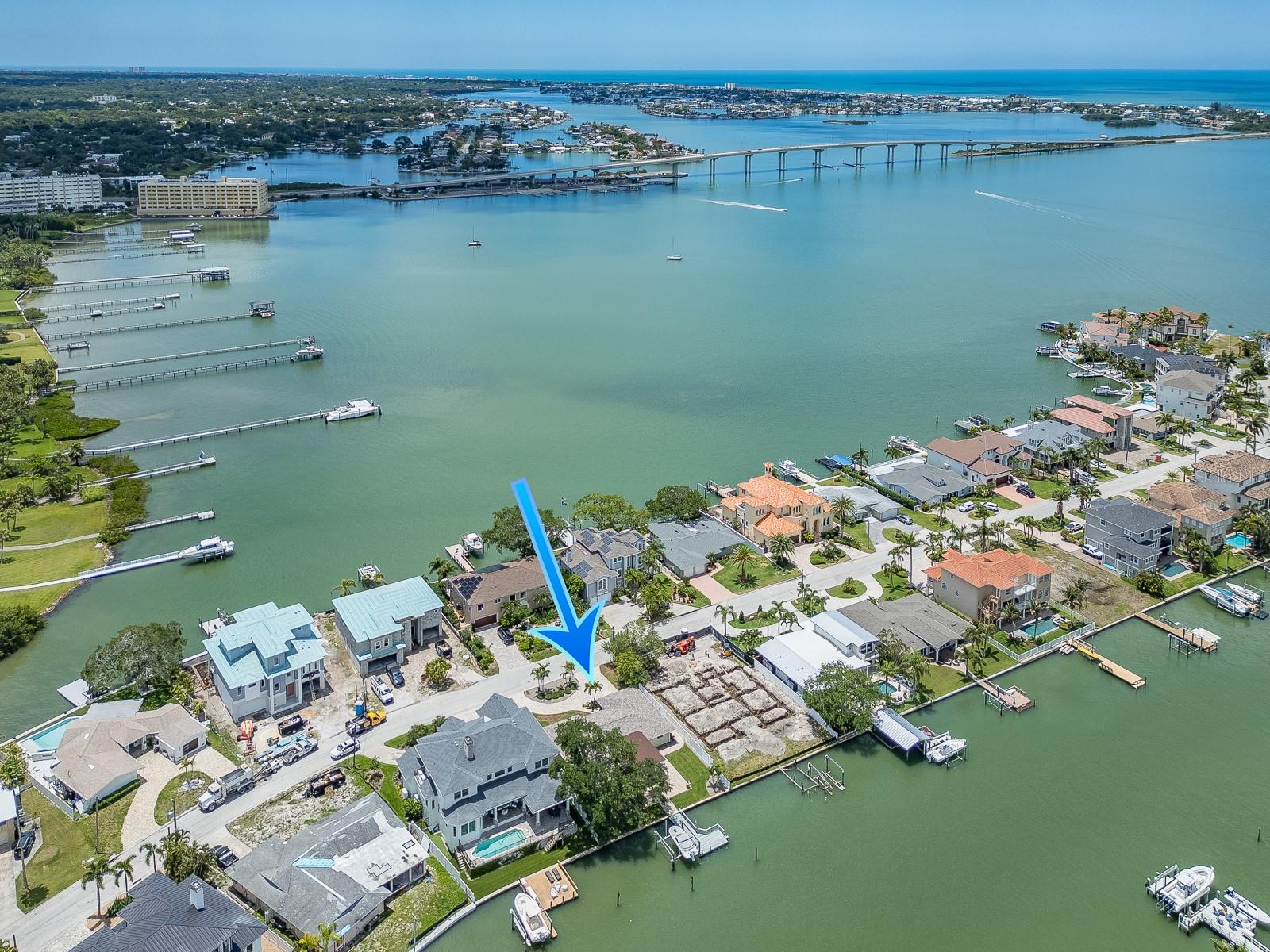 40 SUNSET BAY DR, BELLEAIR, FL, 33756