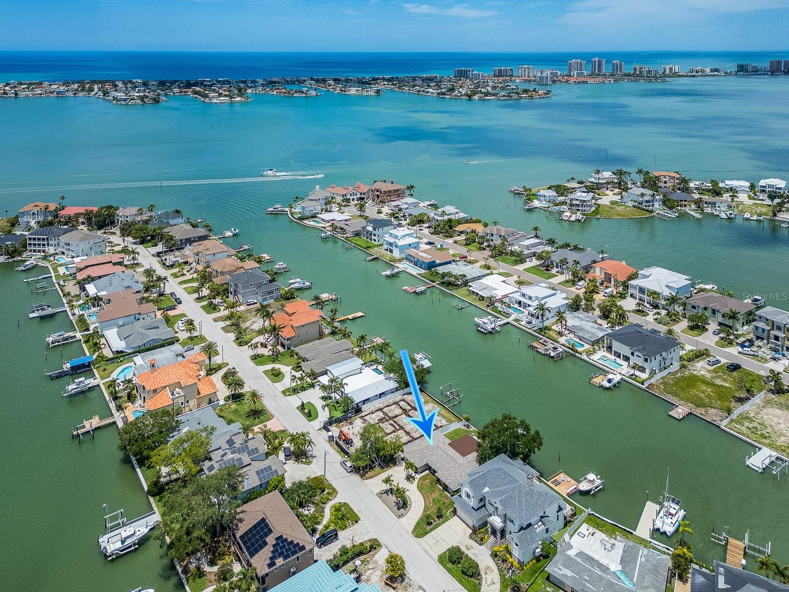 40 SUNSET BAY DR, BELLEAIR, FL, 33756