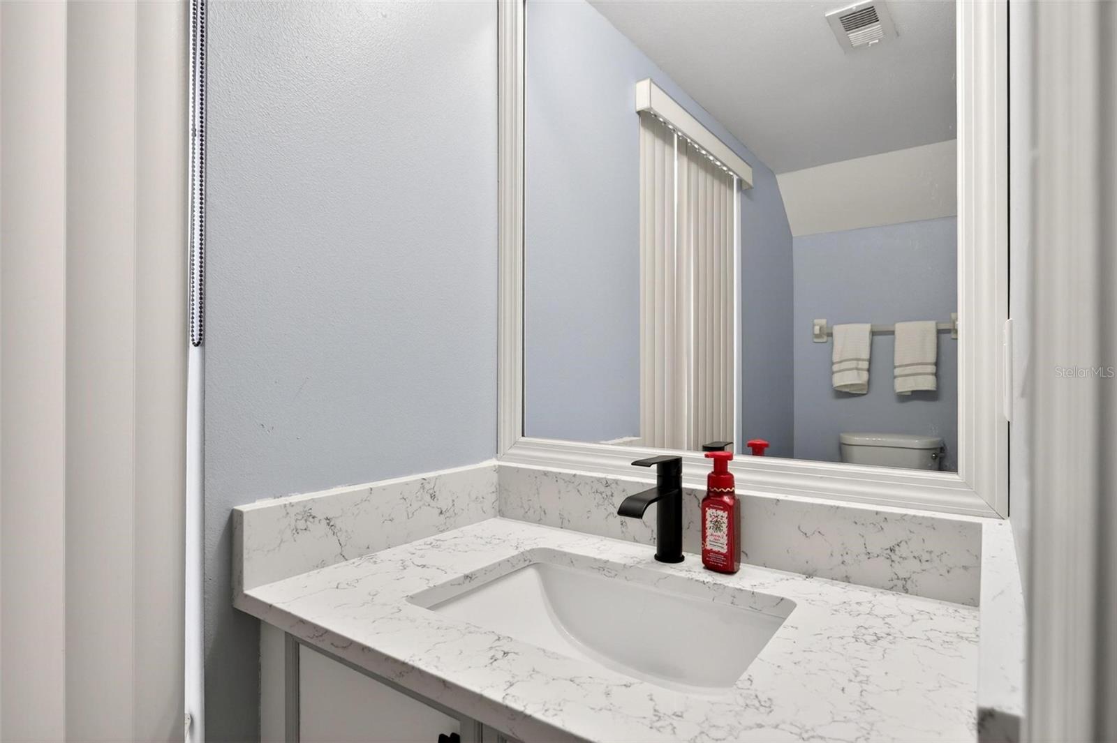 1086 MARTIN BLVD, ORLANDO, FL, 32825