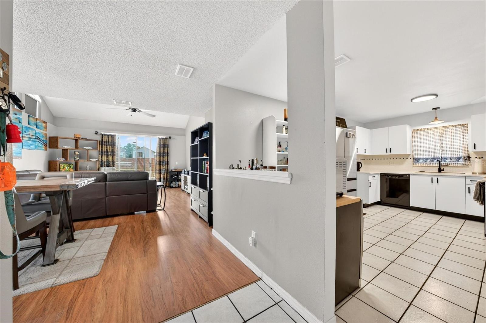 1086 MARTIN BLVD, ORLANDO, FL, 32825