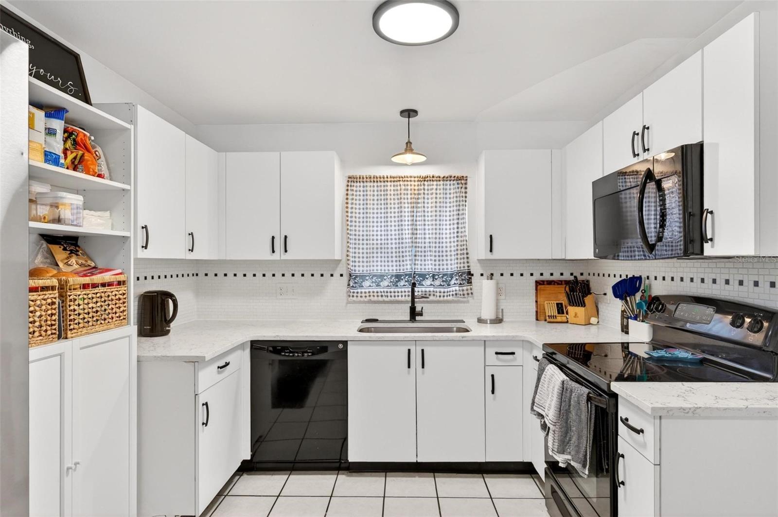 1086 MARTIN BLVD, ORLANDO, FL, 32825