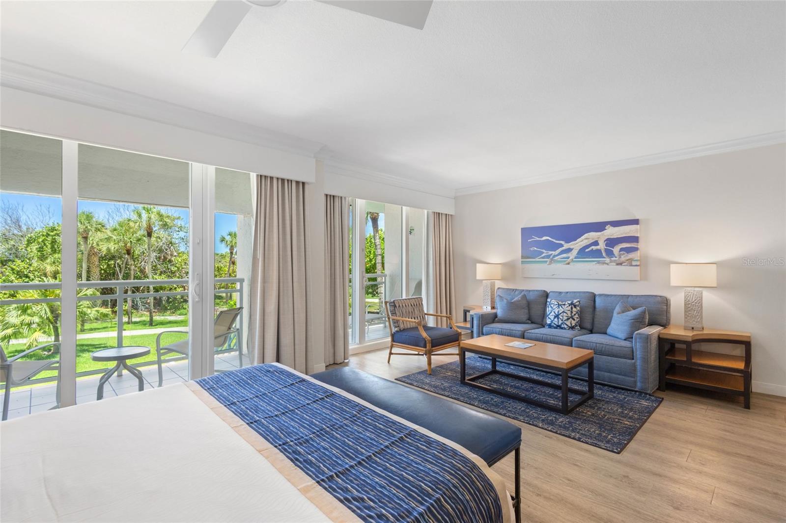 240 SANDS POINT RD #4104, LONGBOAT KEY, FL, 34228