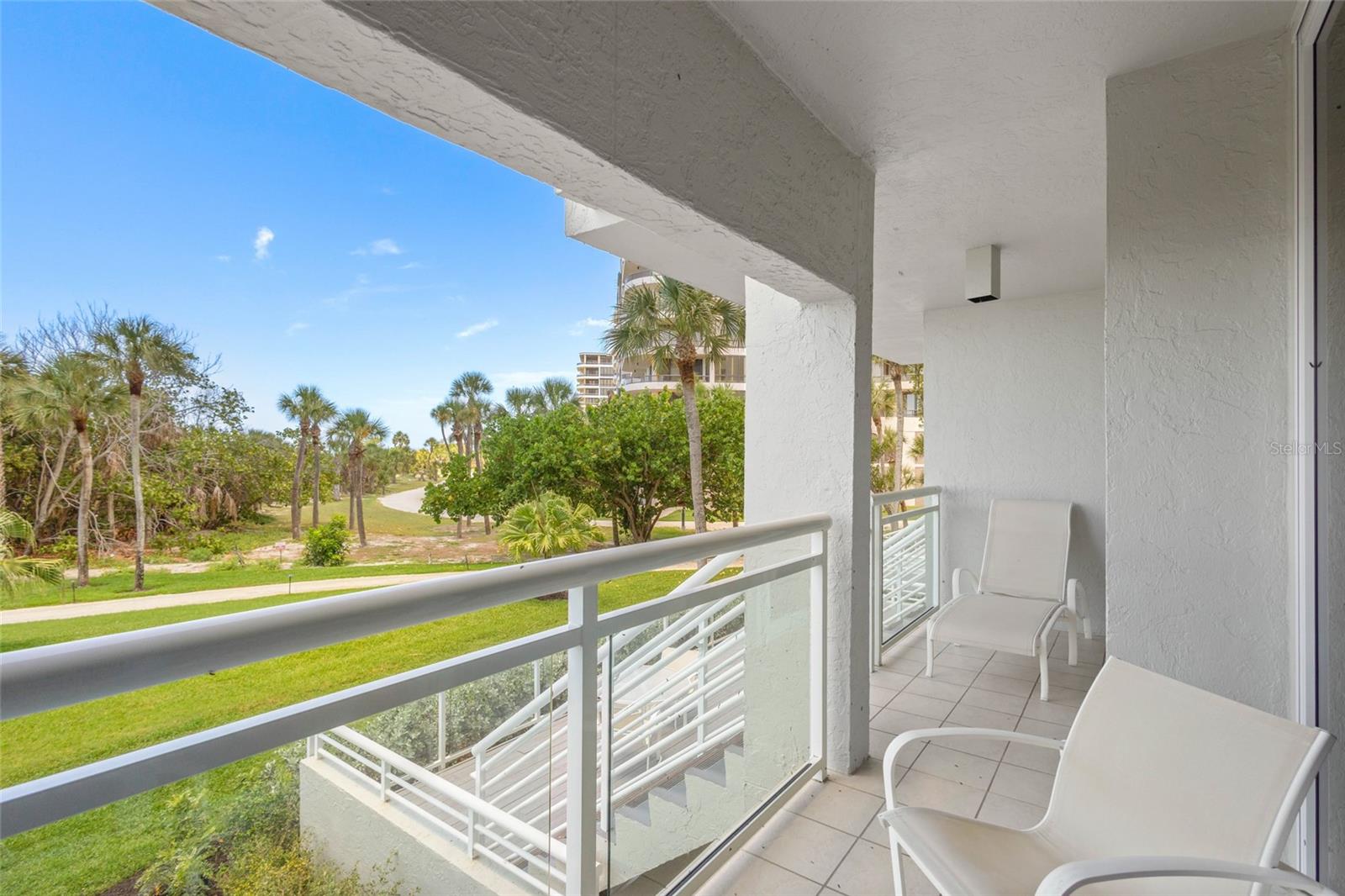 240 SANDS POINT RD #4104, LONGBOAT KEY, FL, 34228