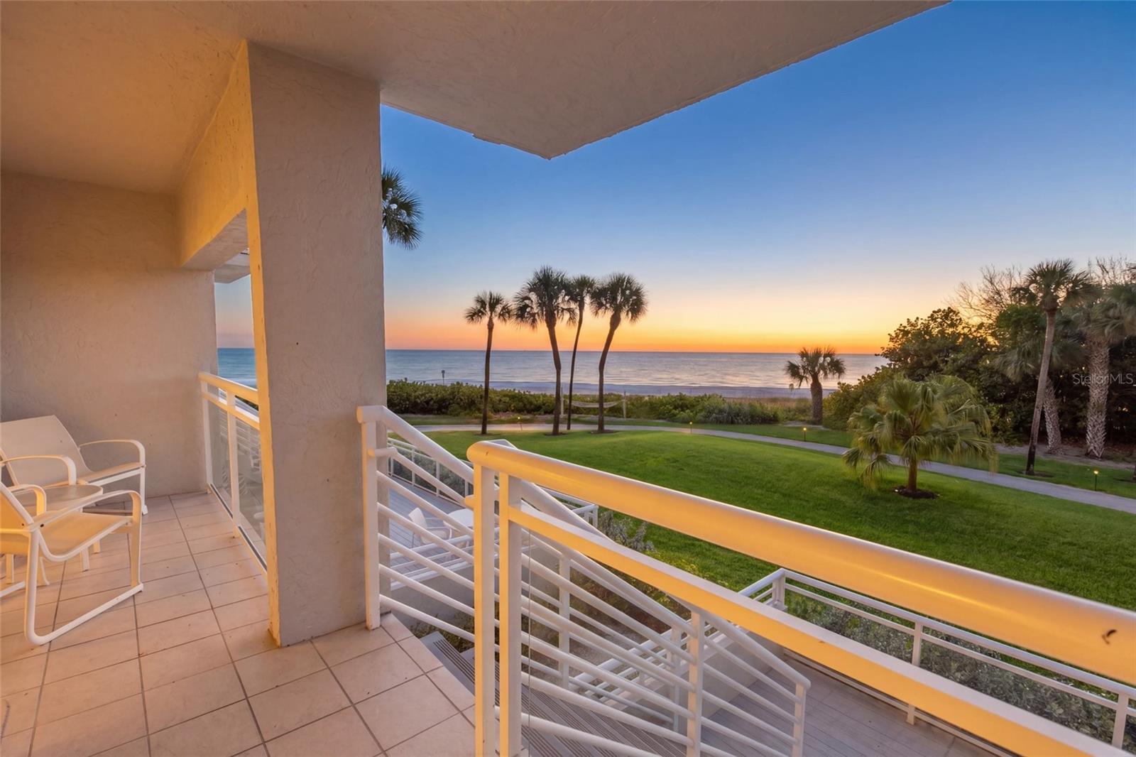 240 SANDS POINT RD #4104, LONGBOAT KEY, FL, 34228
