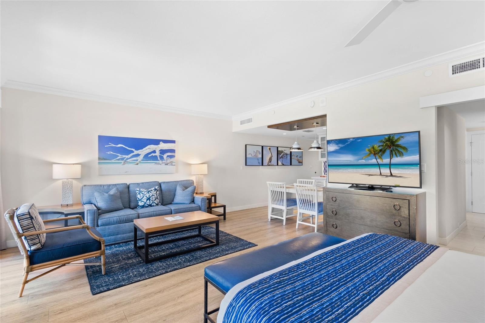 240 SANDS POINT RD #4104, LONGBOAT KEY, FL, 34228