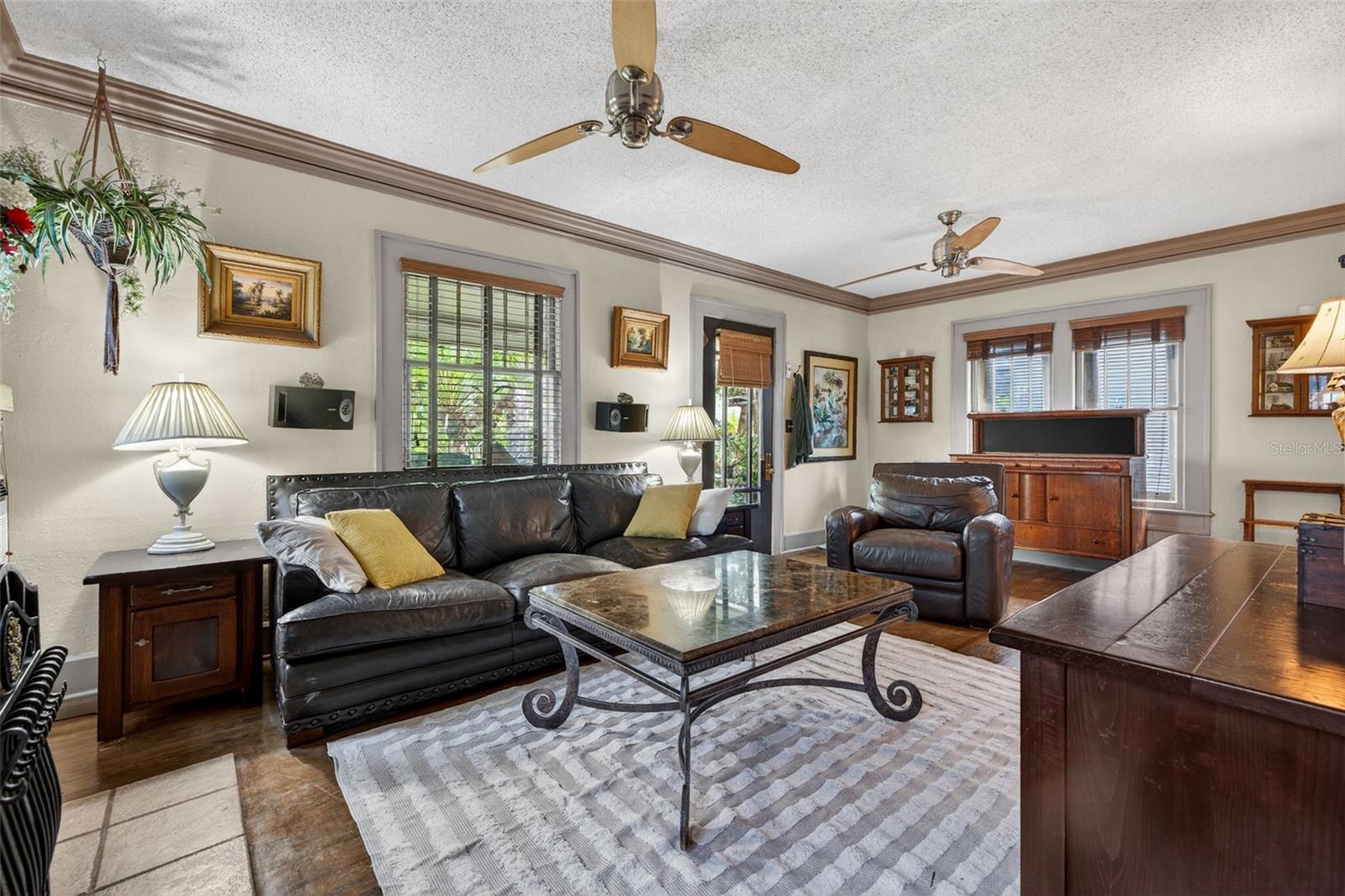 652 8TH AVE N, ST PETERSBURG, FL, 33701