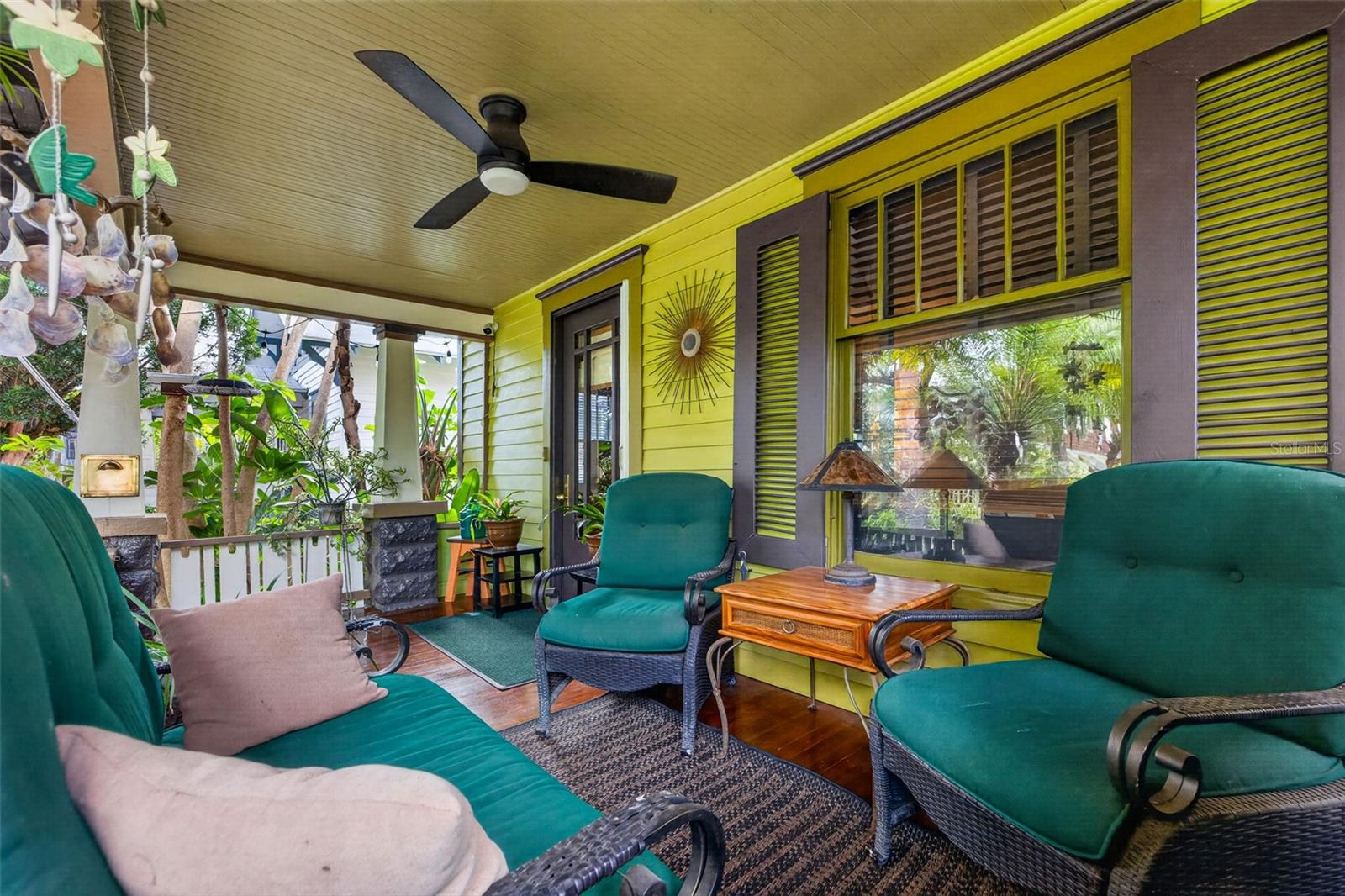 652 8TH AVE N, ST PETERSBURG, FL, 33701