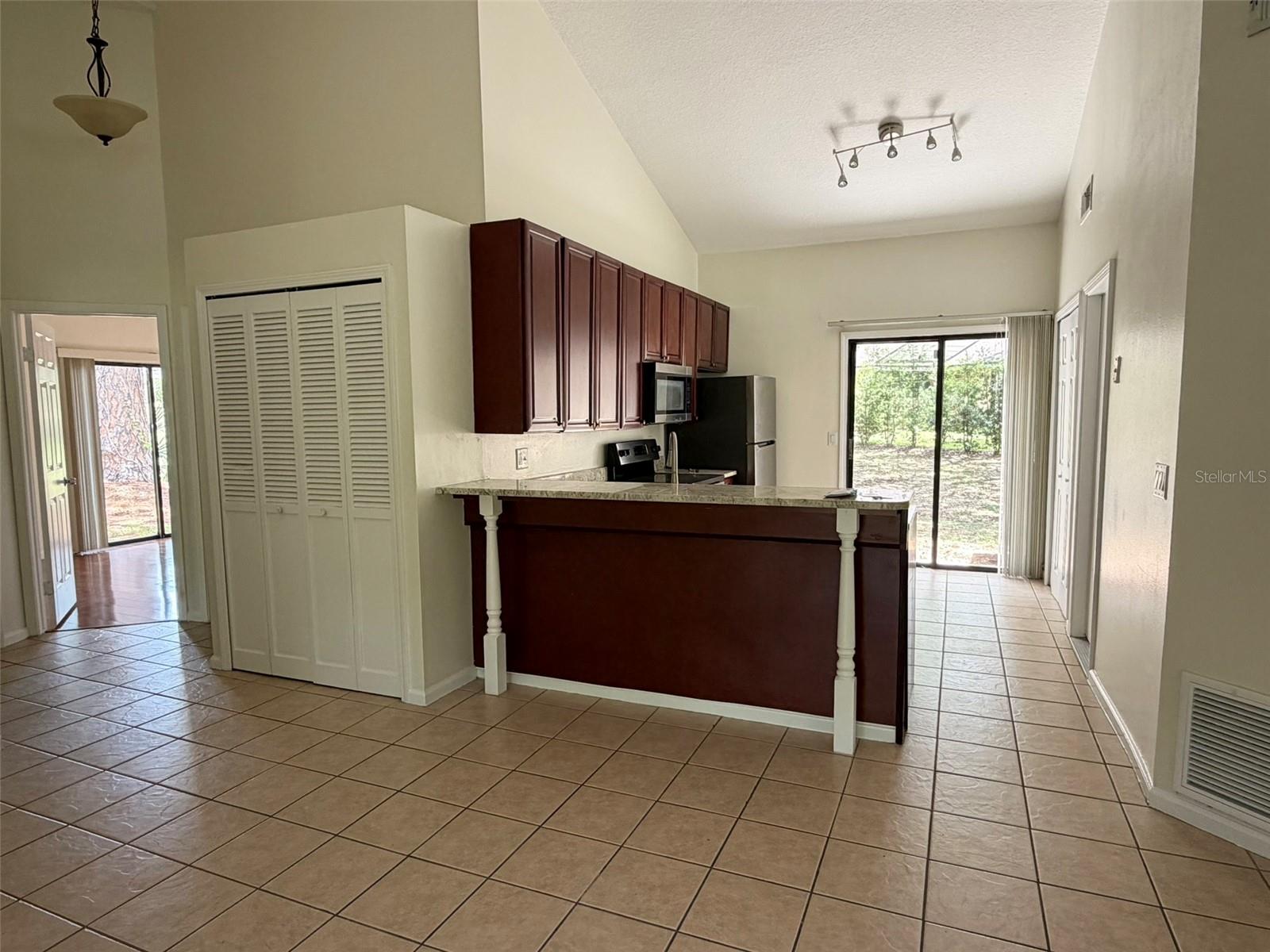 7386 SPRING VILLAS CIR, ORLANDO, FL, 32819
