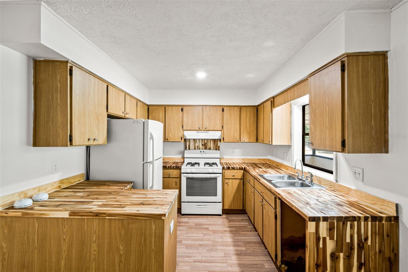16119 WILSON BLVD, BROOKSVILLE, FL, 34604