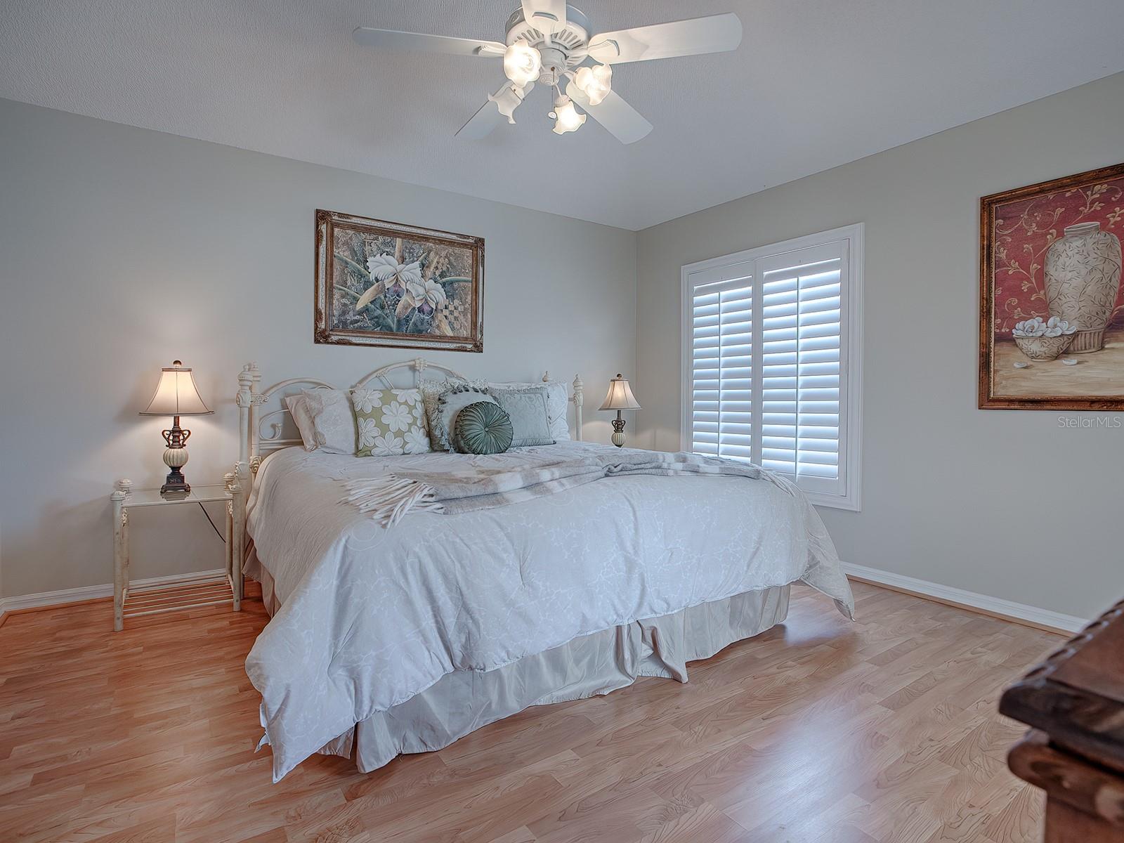1129 SANTA CRUZ DR, THE VILLAGES, FL, 32162