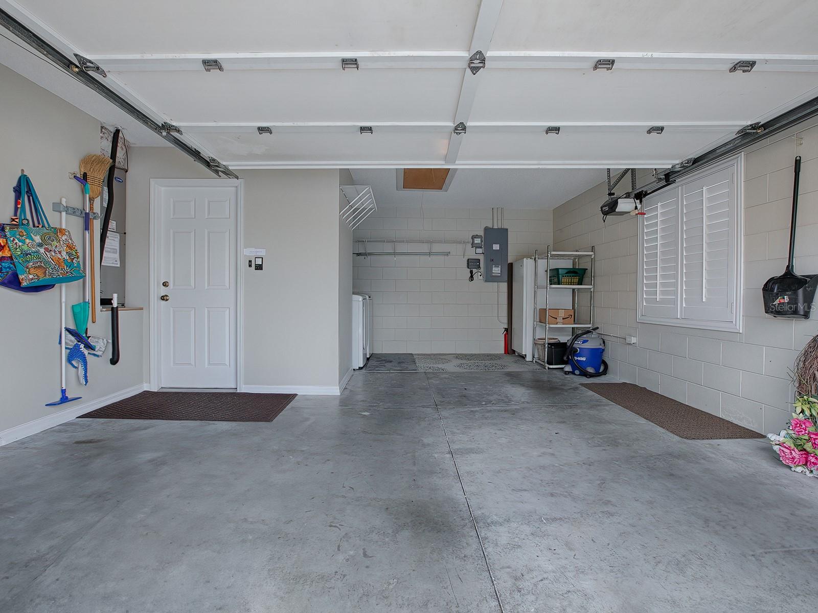 1129 SANTA CRUZ DR, THE VILLAGES, FL, 32162