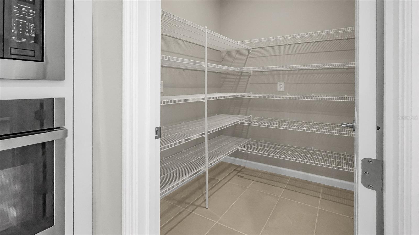 948 CLUB CRESSWIND DR, LADY LAKE, FL, 32159