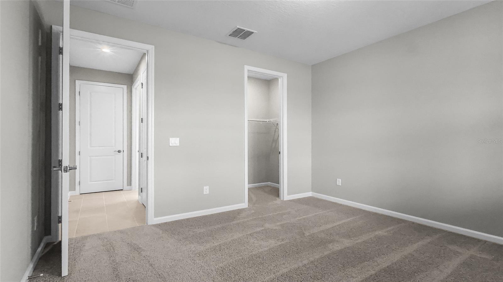 948 CLUB CRESSWIND DR, LADY LAKE, FL, 32159