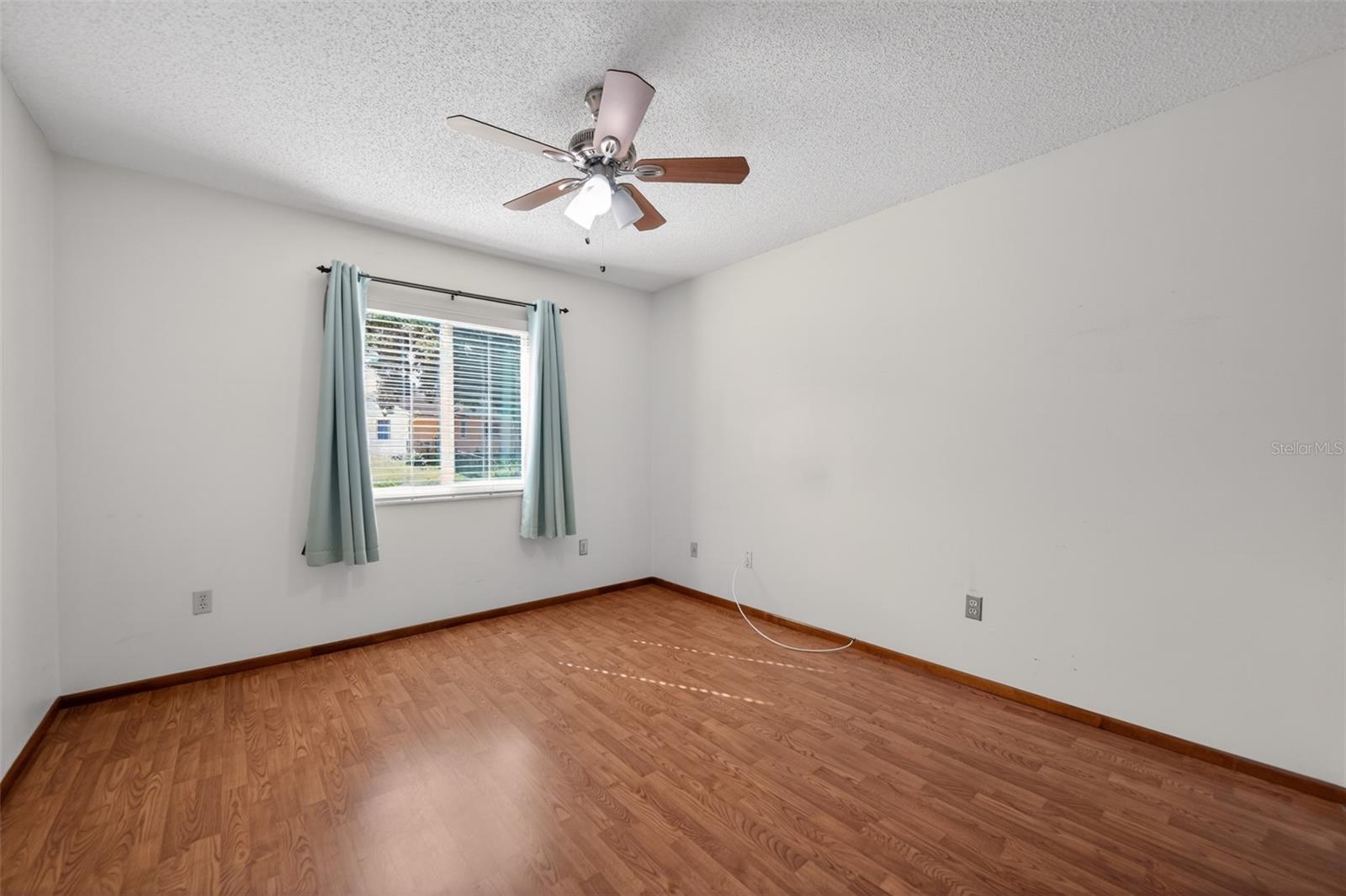 7632 LAKESIDE WOODS DR, ORLANDO, FL, 32810