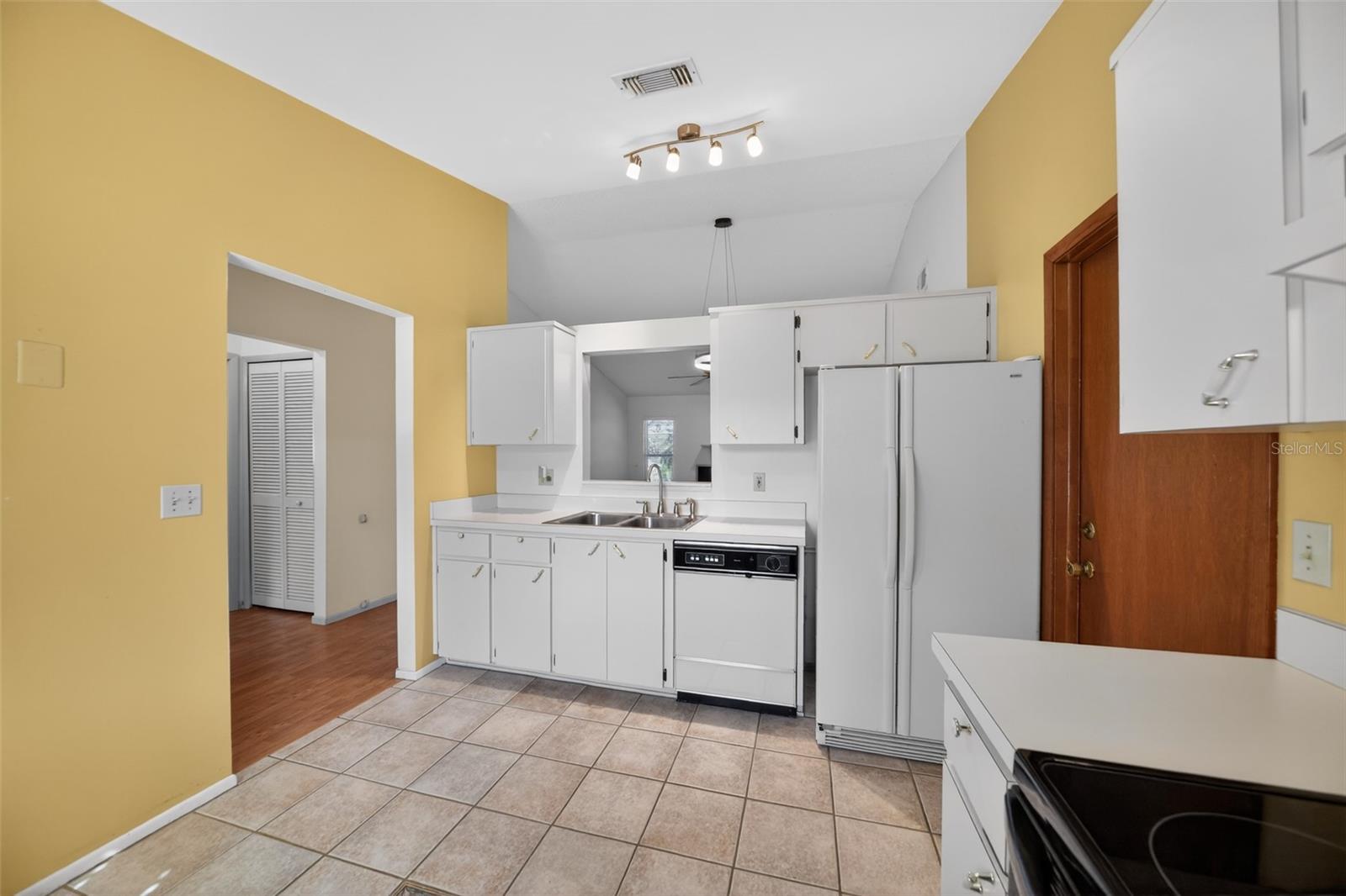 7632 LAKESIDE WOODS DR, ORLANDO, FL, 32810