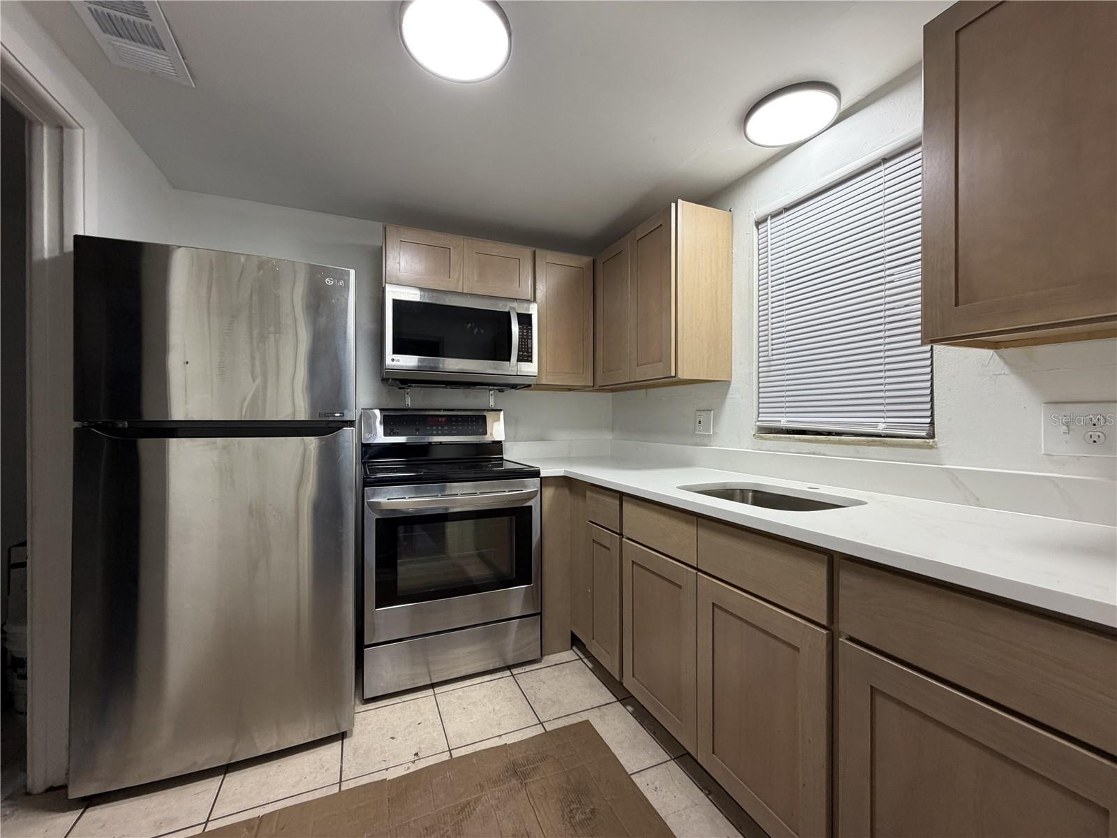 2027 FLORINDA ST, SARASOTA, FL, 34231