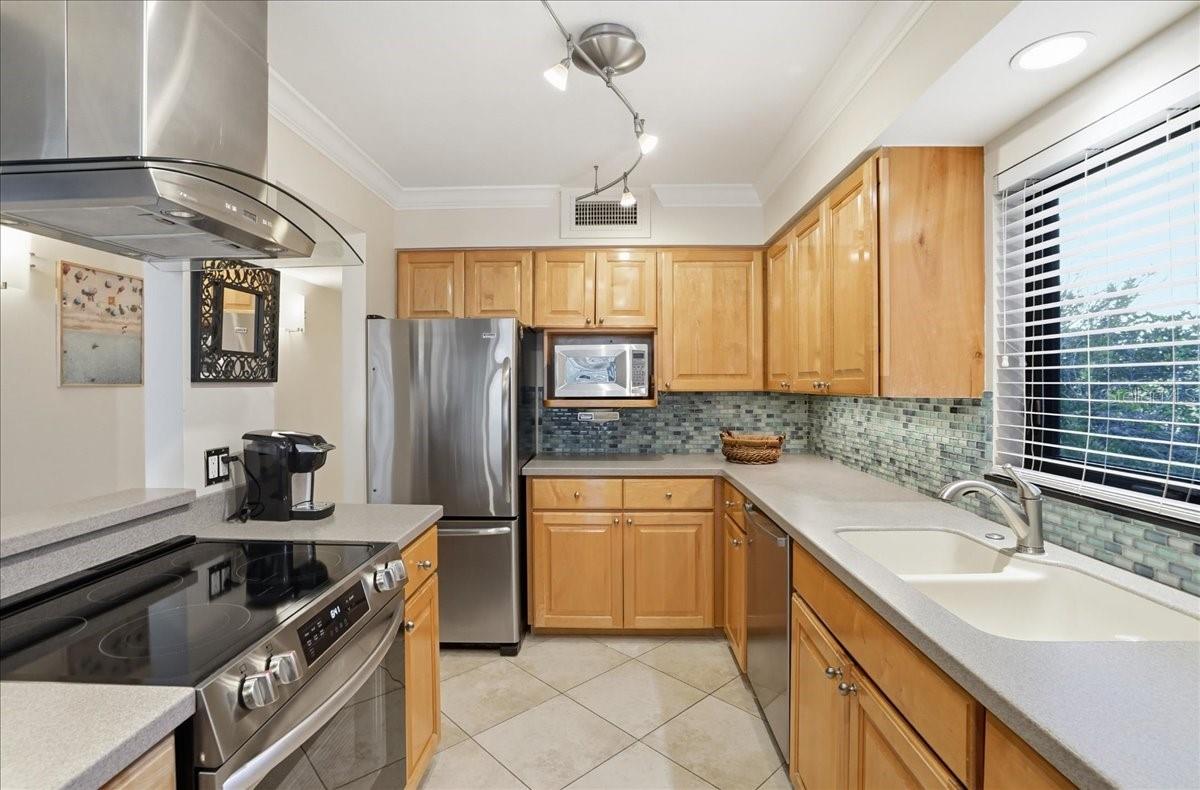 6804 GULF DR #6804, HOLMES BEACH, FL, 34217