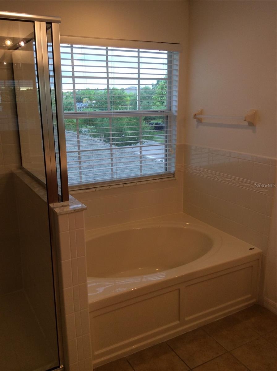10515 CORAL KEY AVE, TAMPA, FL, 33647